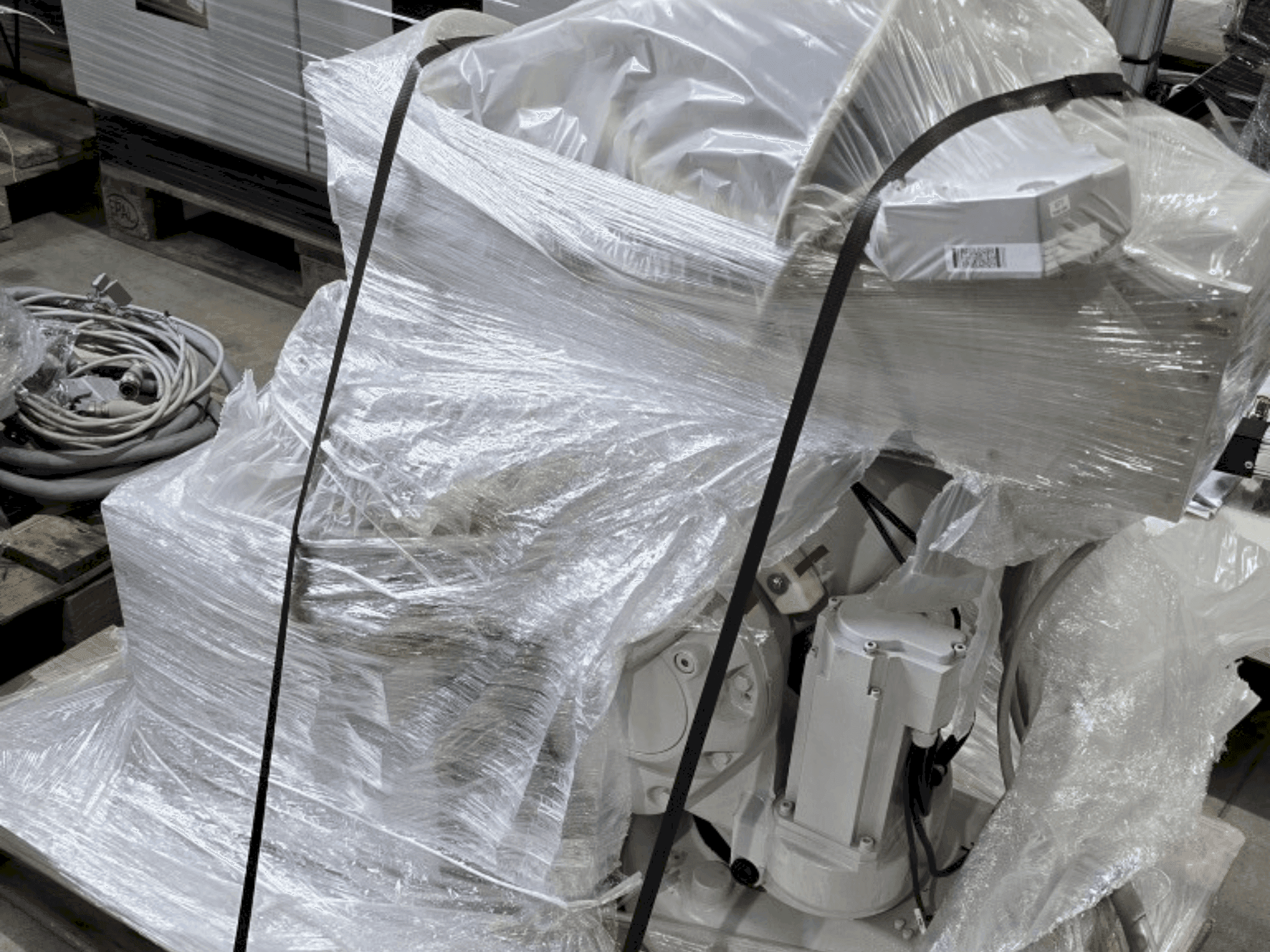 ABB IRB 140-6/0.8 Mašinos vaizdas iš priekio