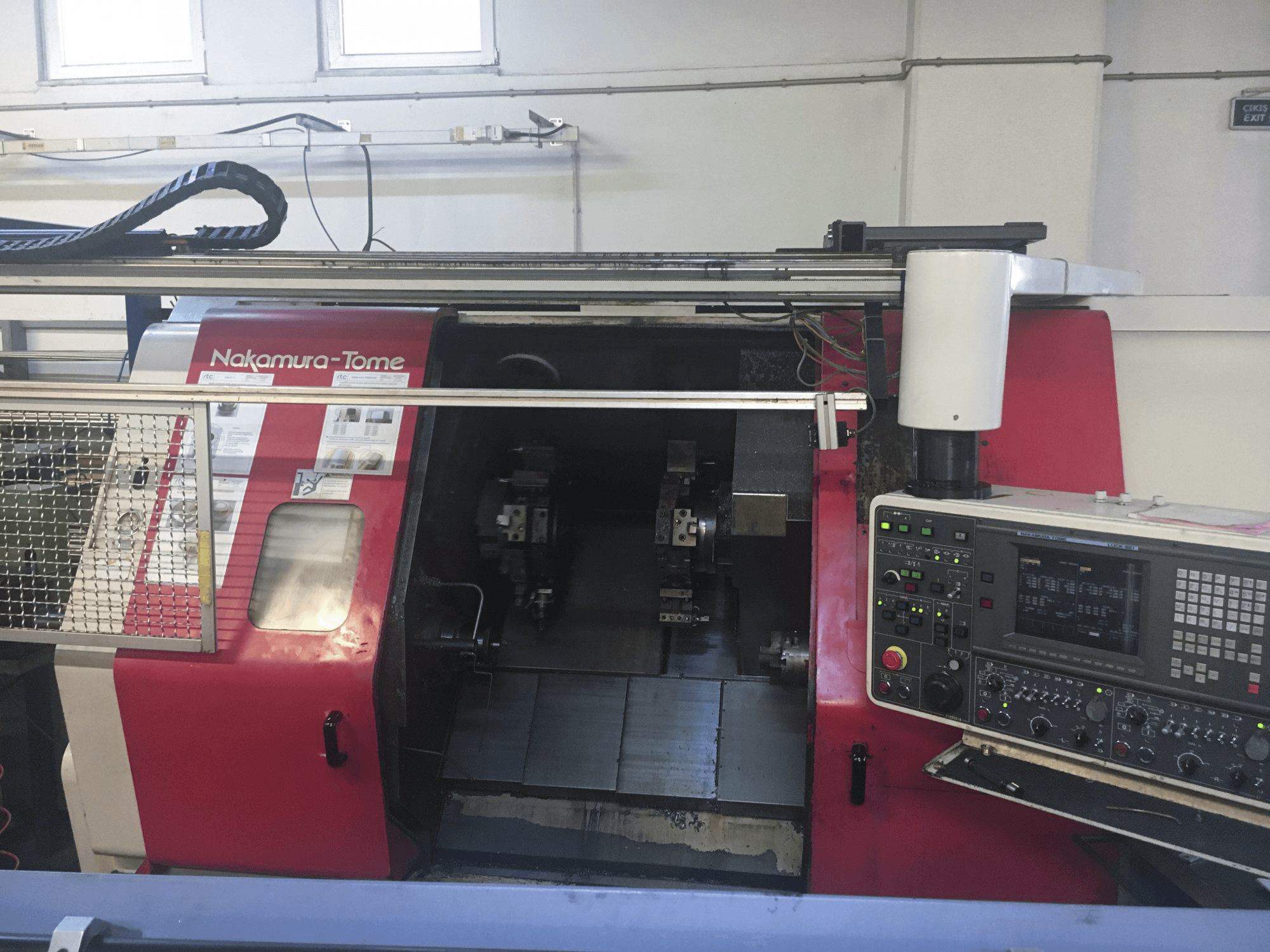 NAKAMURA-TOME TW-20 MMY Mašinos vaizdas iš priekio