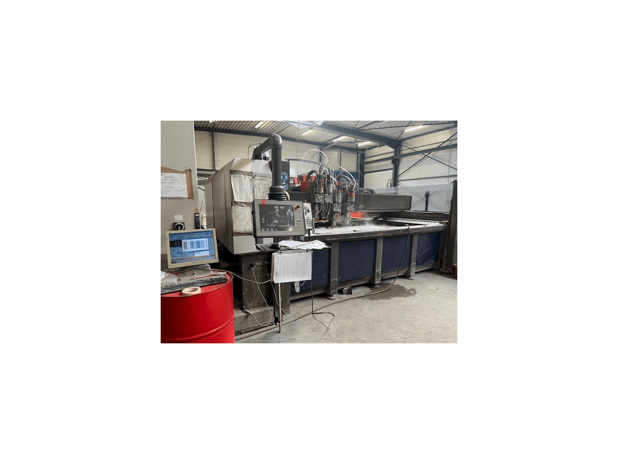 Bystronic ByJet Pro 3015 Mašinos vaizdas iš priekio