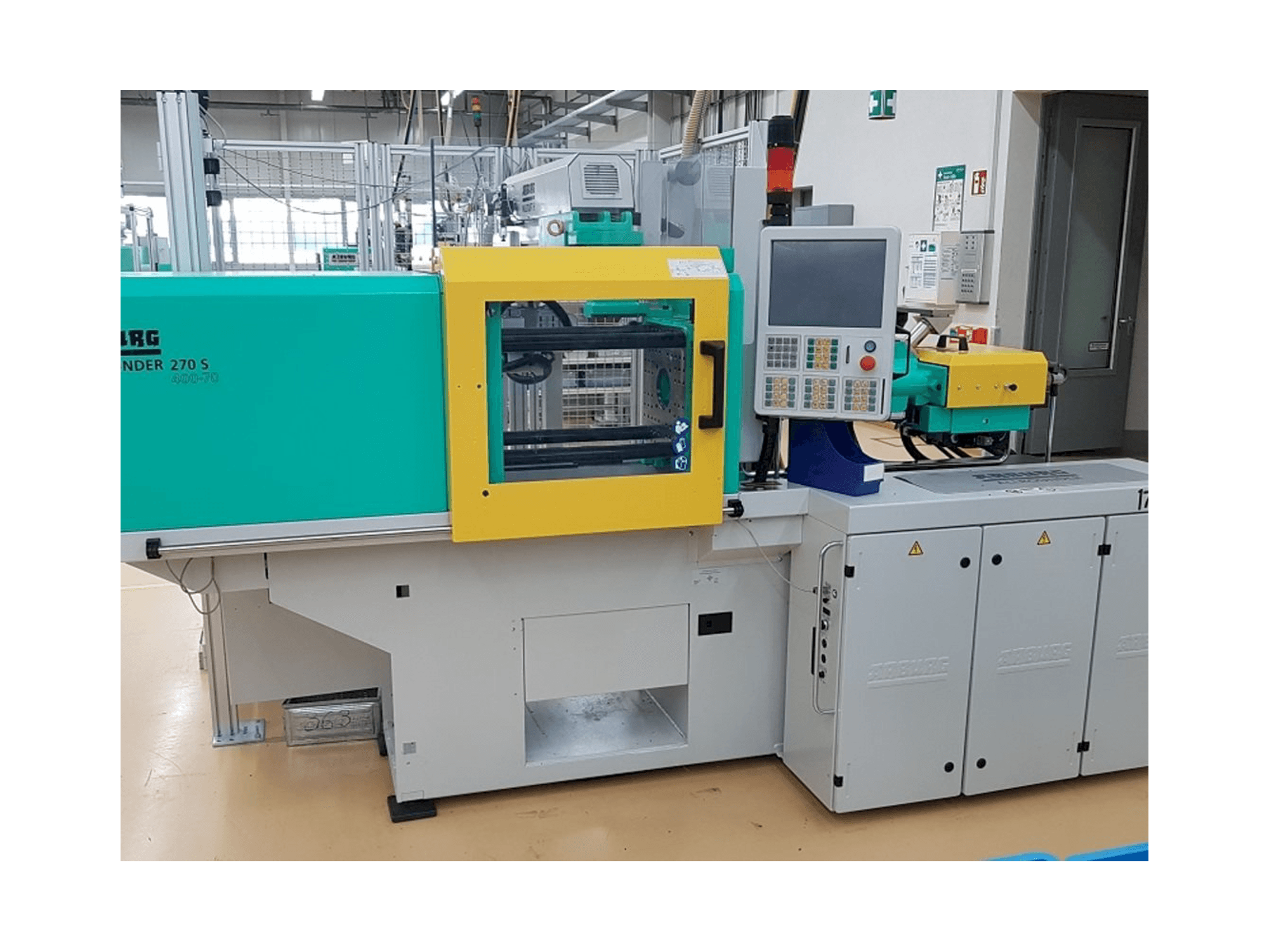 Arburg SGM 270 S 400-70 Mašinos vaizdas iš priekio