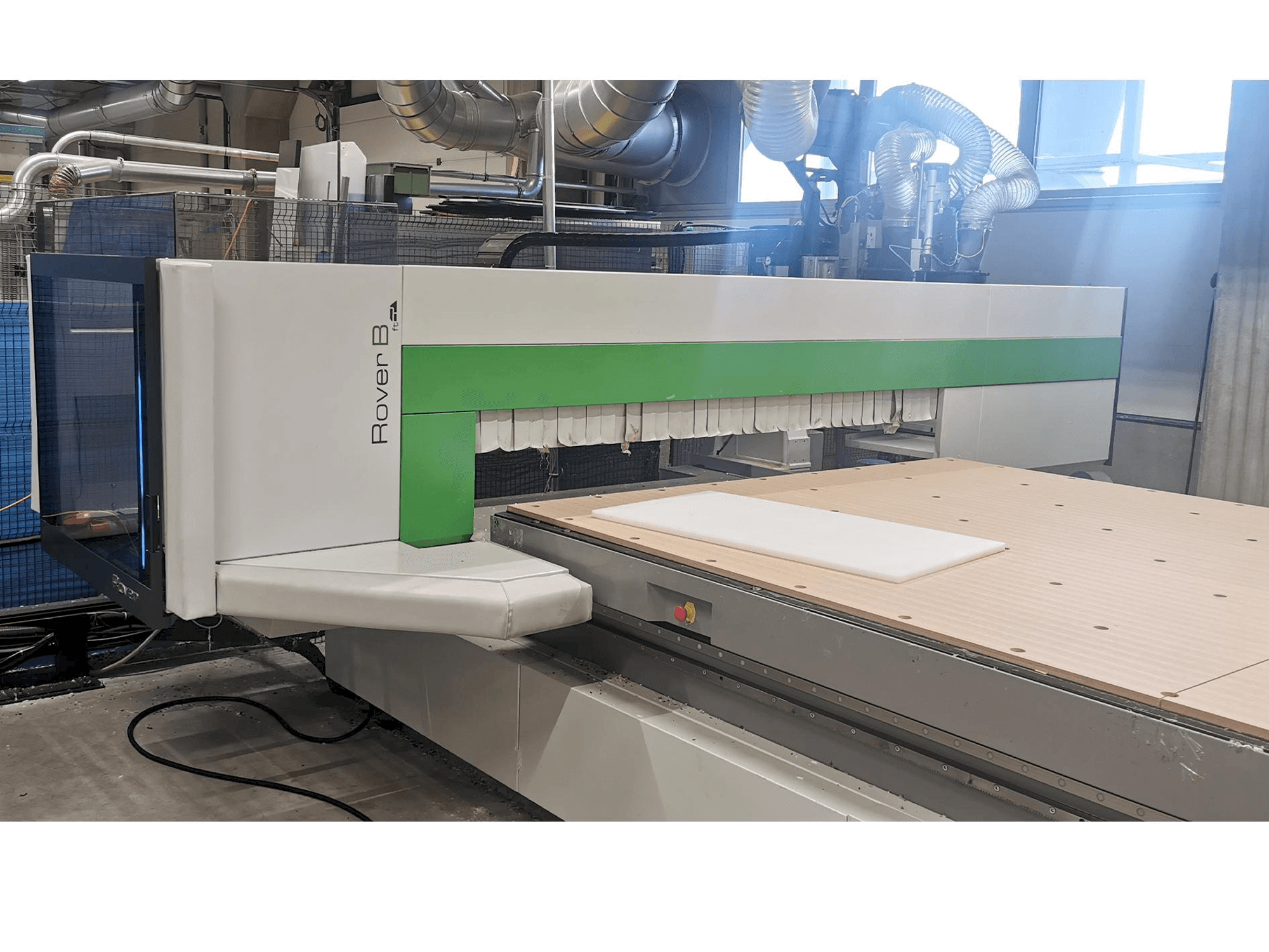 BIESSE ROVER B FT 2264 Mašinos vaizdas iš priekio