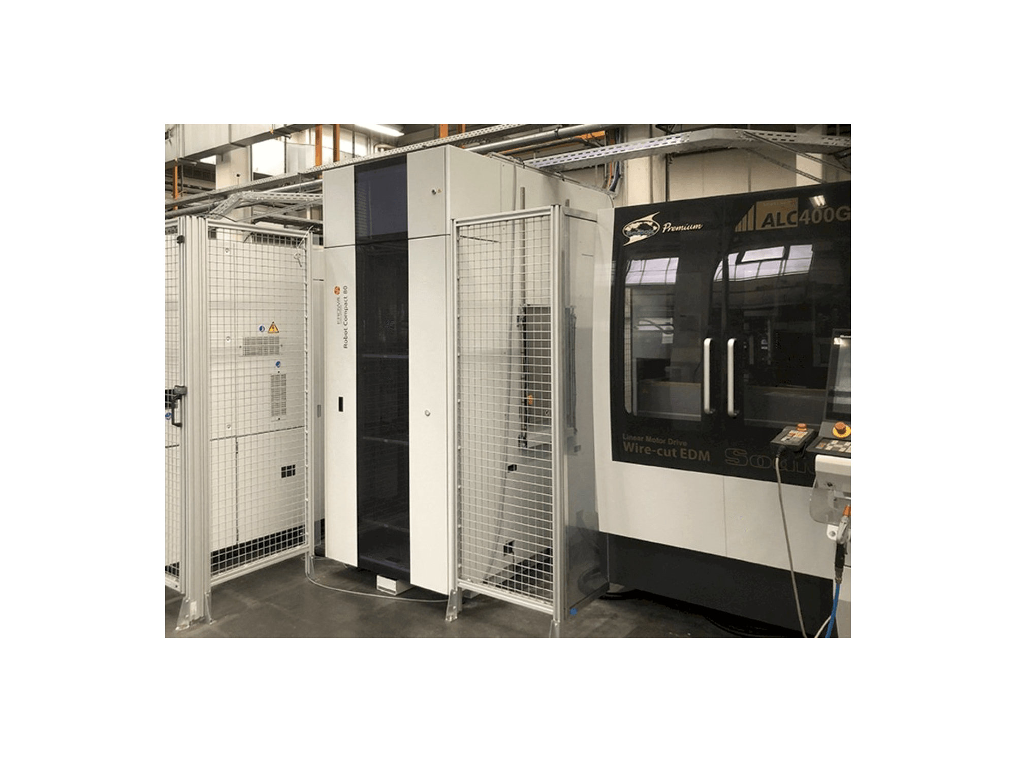 Sodick ALC400G Mašinos vaizdas iš priekio