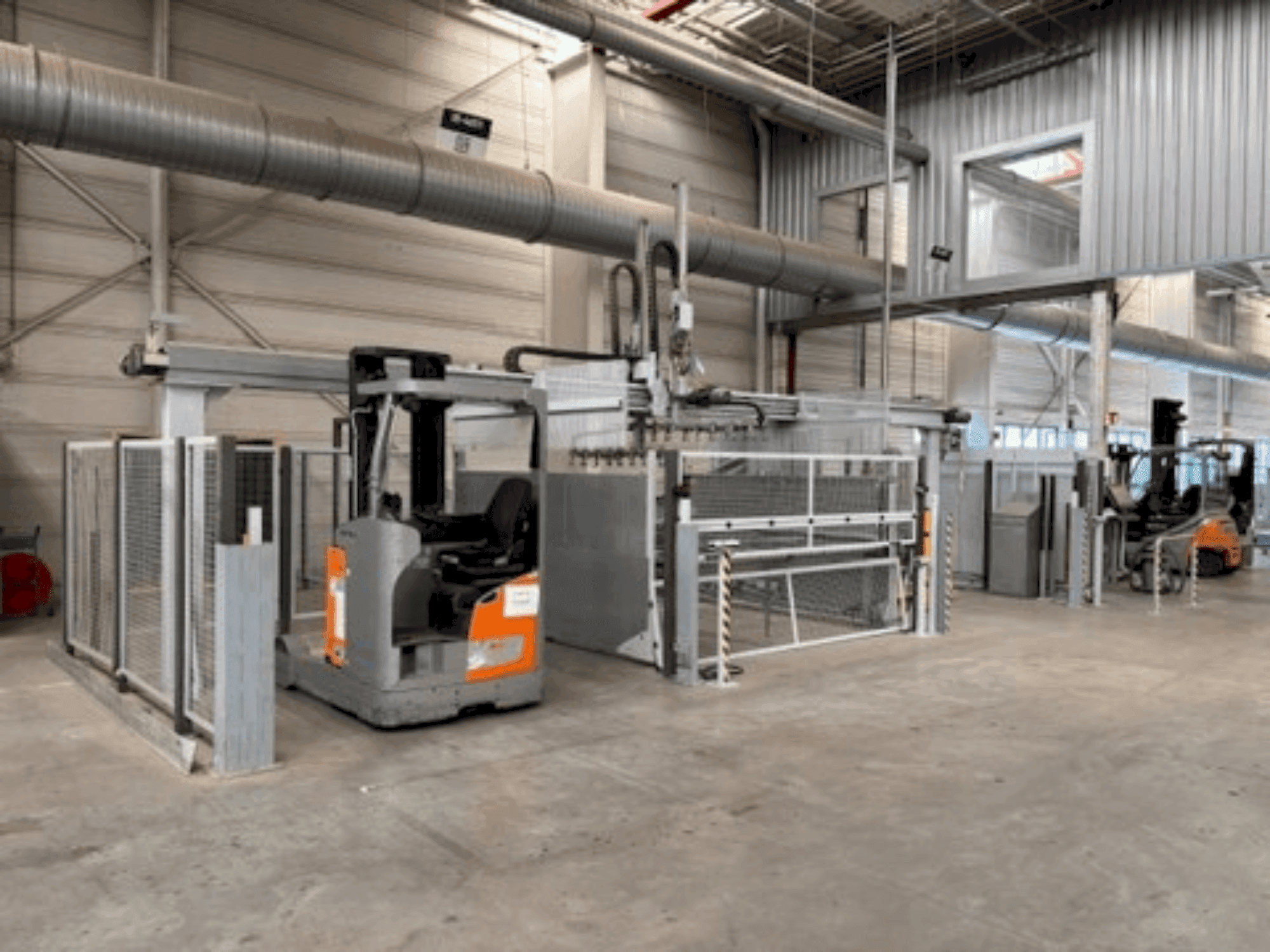 LIGMATECH VKF-100/25/13/R/2/1 Mašinos vaizdas iš priekio