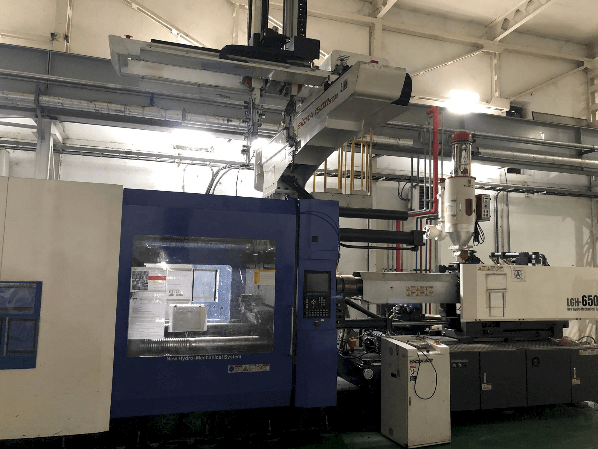 LG LGH-650M Mašinos vaizdas iš priekio