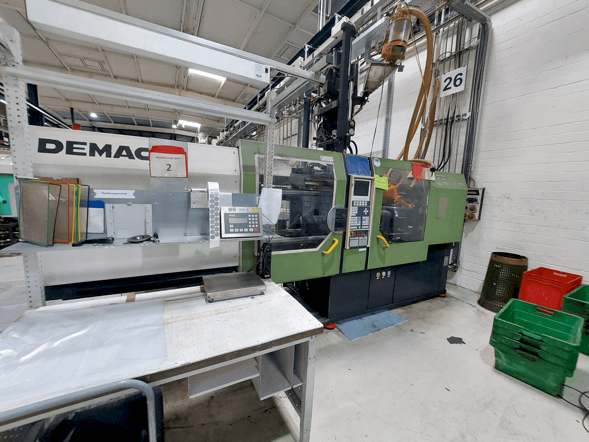 DEMAG D110-310H/120V Mašinos vaizdas iš priekio