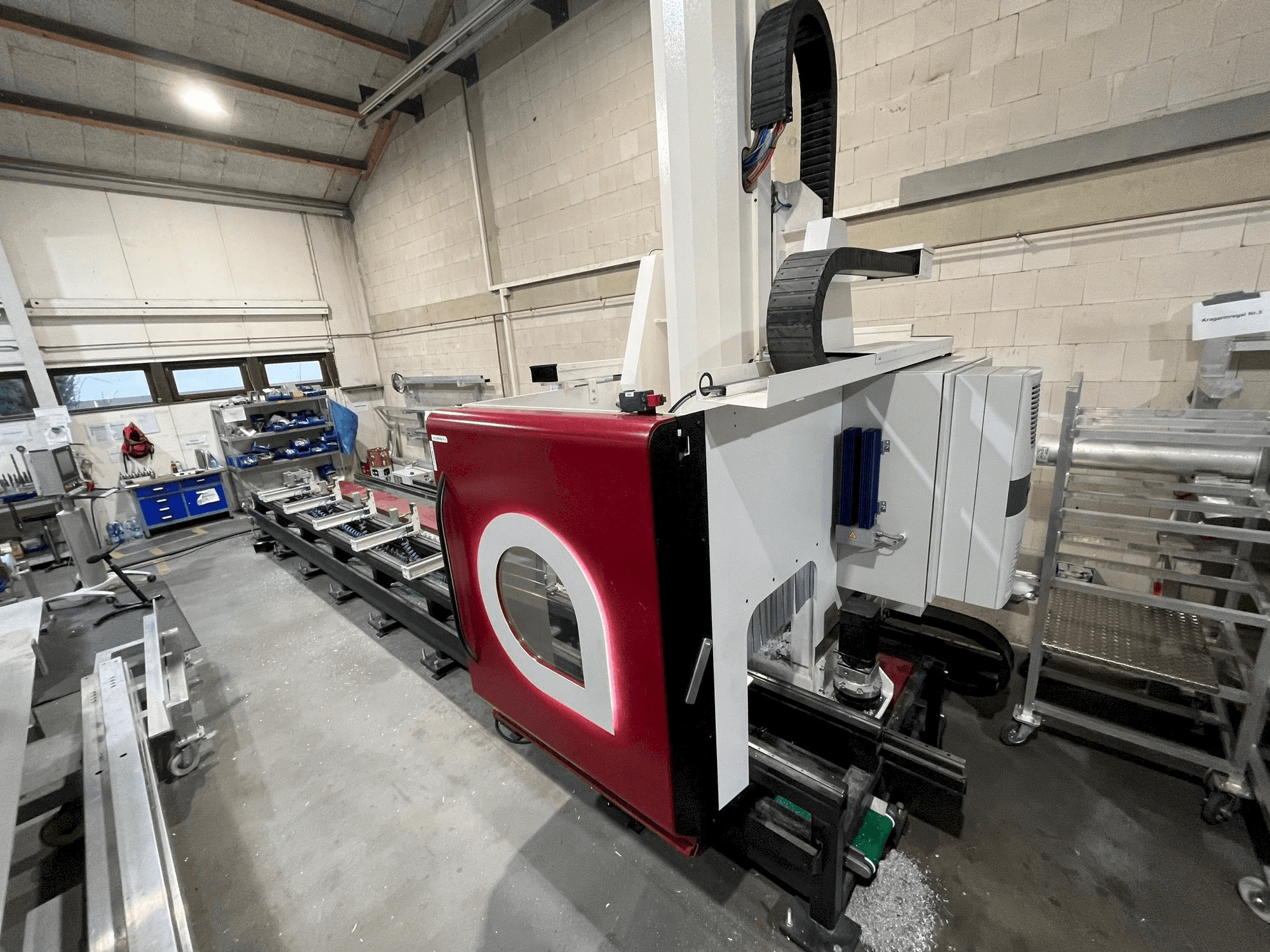 Austen AX 607 Mašinos vaizdas iš priekio