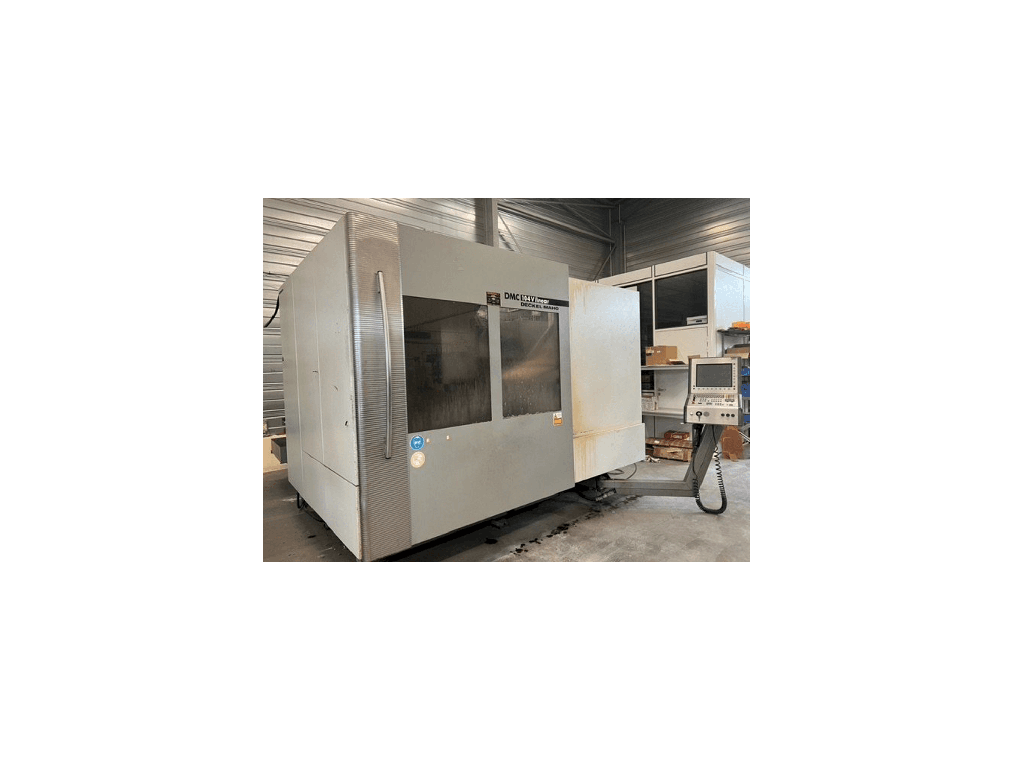 DMG Deckel Maho 104 V linear Mašinos vaizdas iš priekio