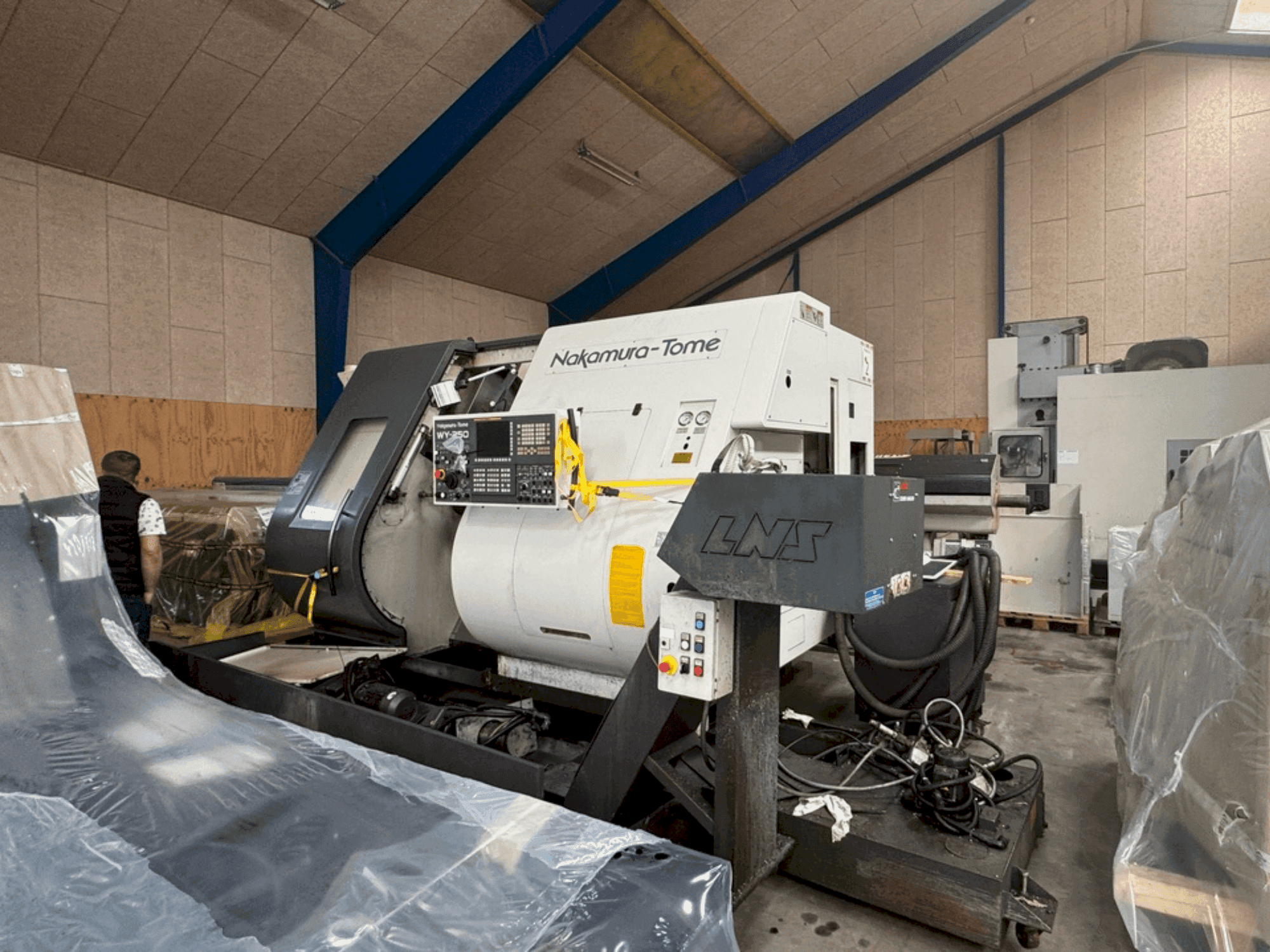 NAKAMURA-TOME WY-250 Mašinos vaizdas iš priekio