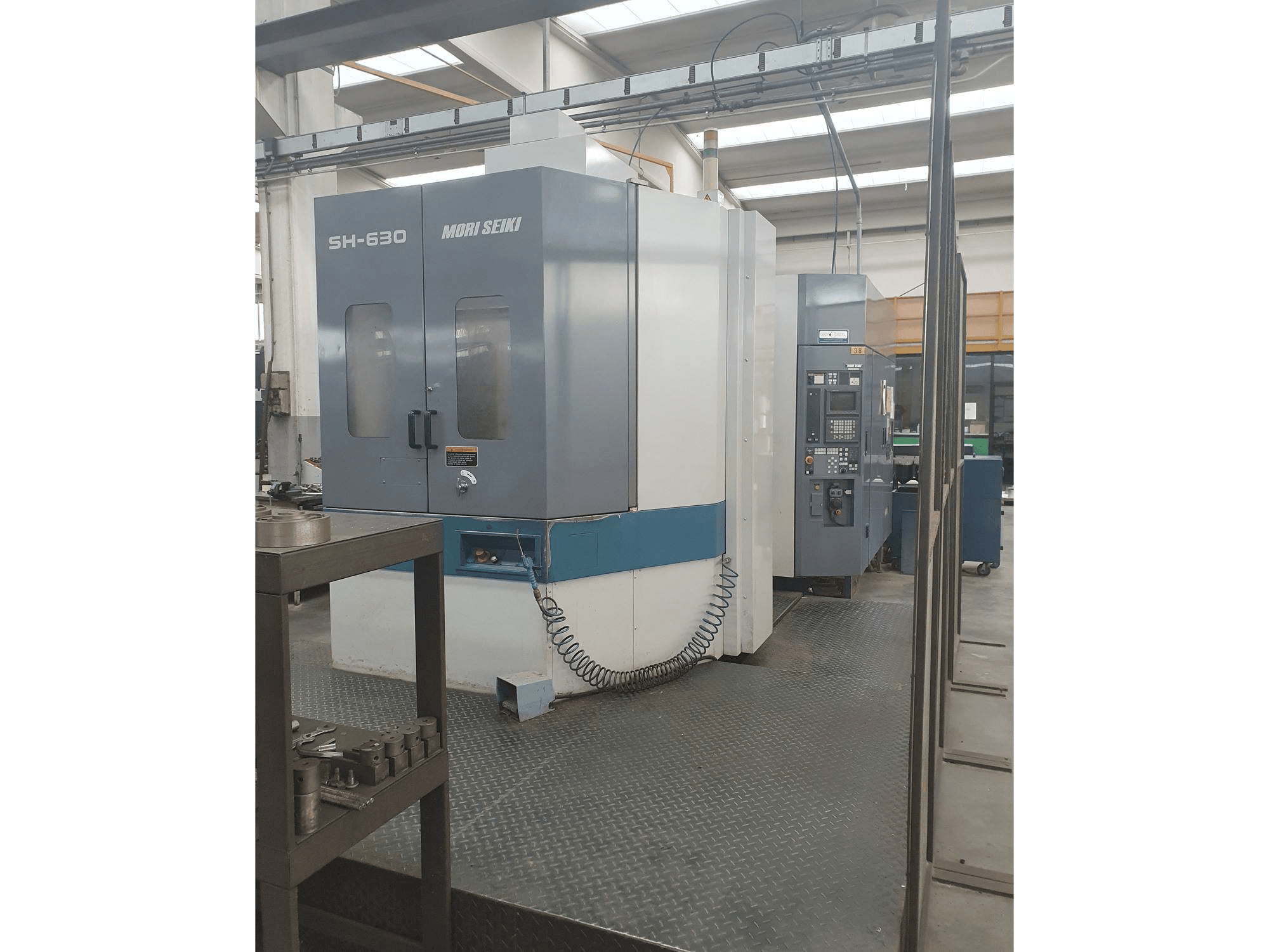 MORI SEIKI SH-630 Mašinos vaizdas iš priekio