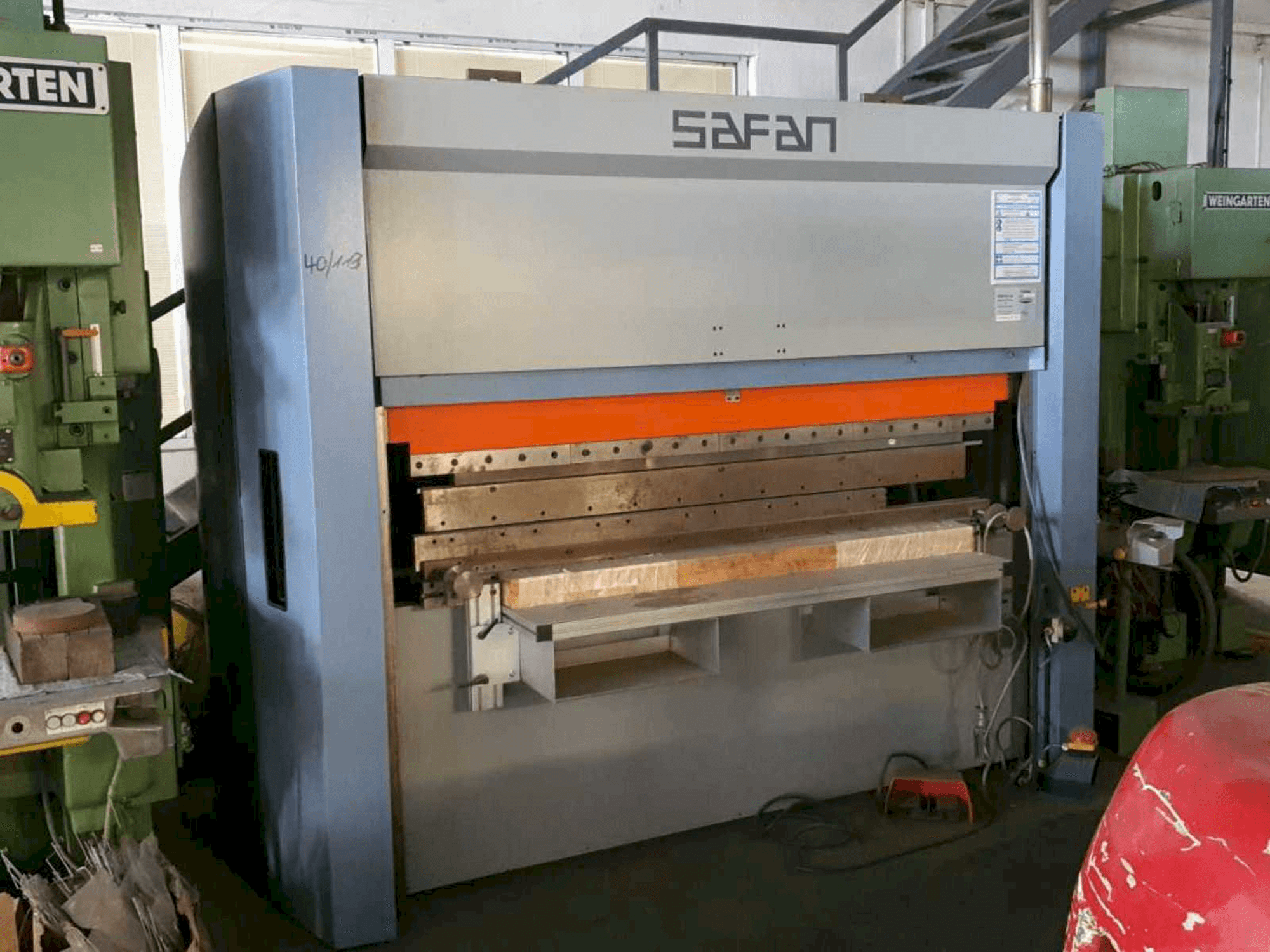 Safan SMK-K 40-2050 TS1 Mašinos vaizdas iš priekio