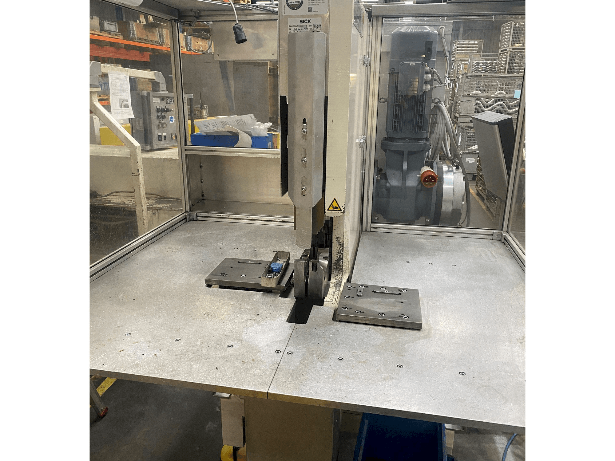 Schmidt und Remmert EMT80-2-F01 Mašinos vaizdas iš priekio