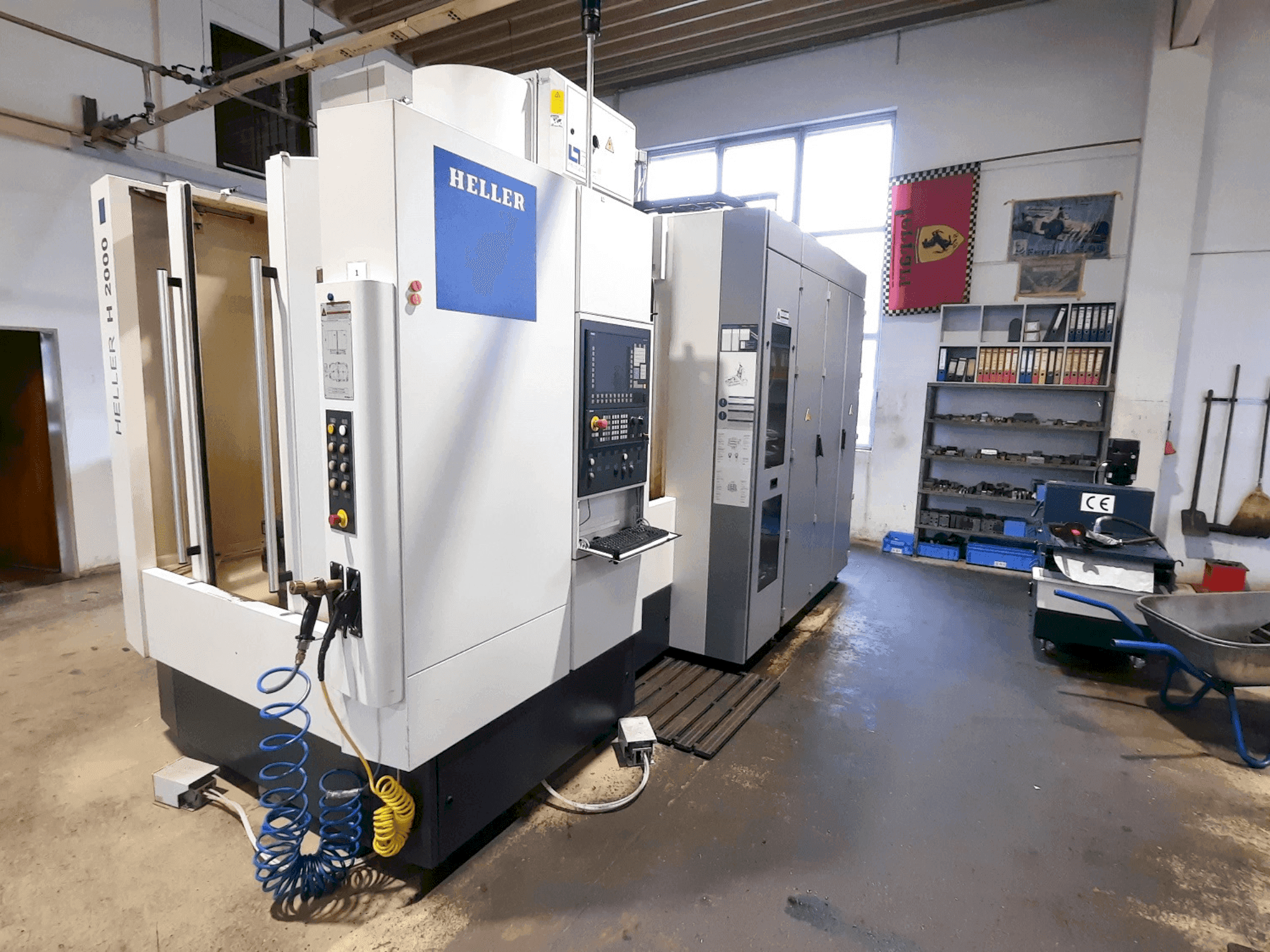 HELLER H2000 Mašinos vaizdas iš priekio
