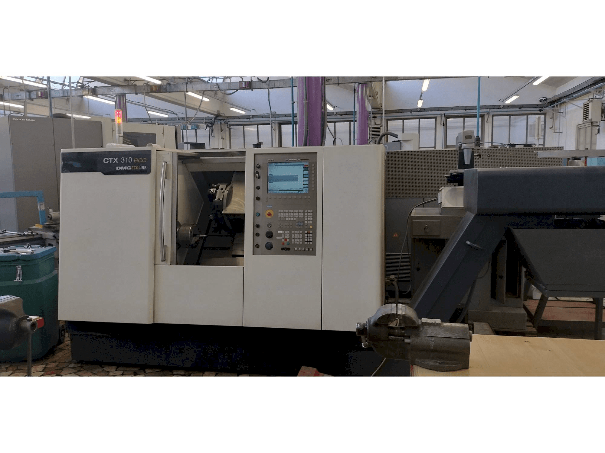 DMG CTX 310 ecoline Mašinos vaizdas iš priekio