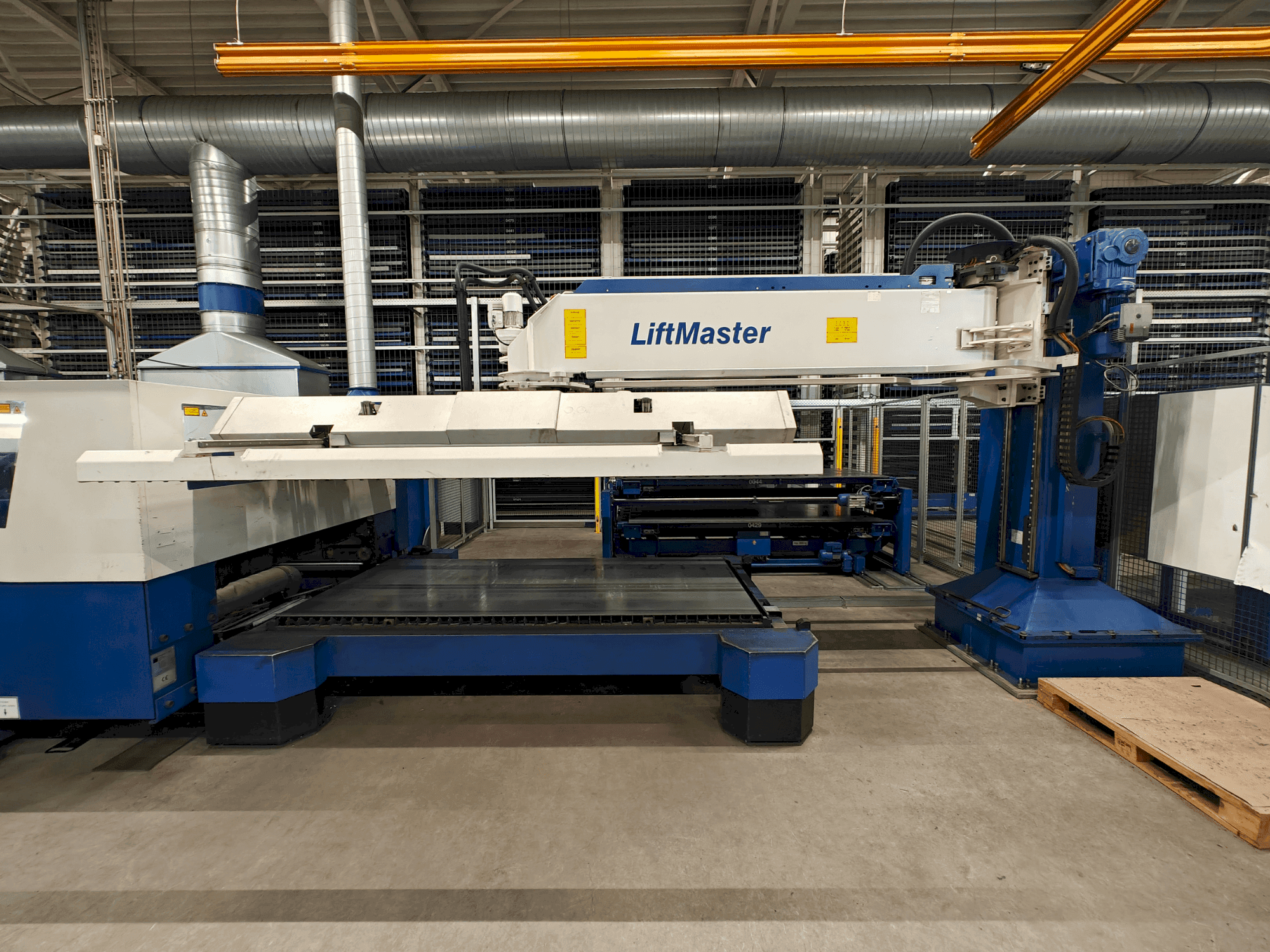 TRUMPF Trumatic L3050 Mašinos vaizdas iš priekio