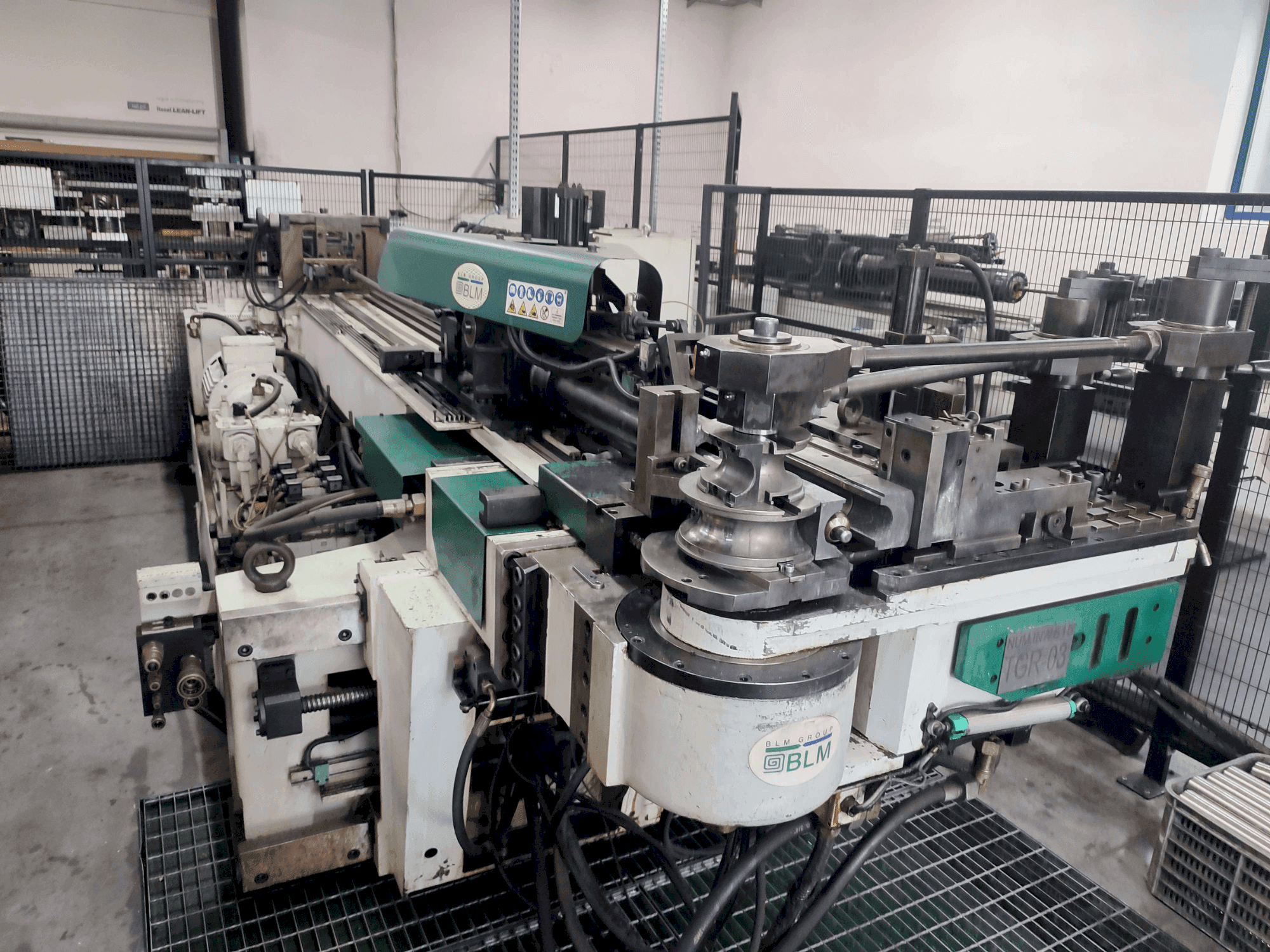 BLM DYNAM 3FNC Mašinos vaizdas iš priekio