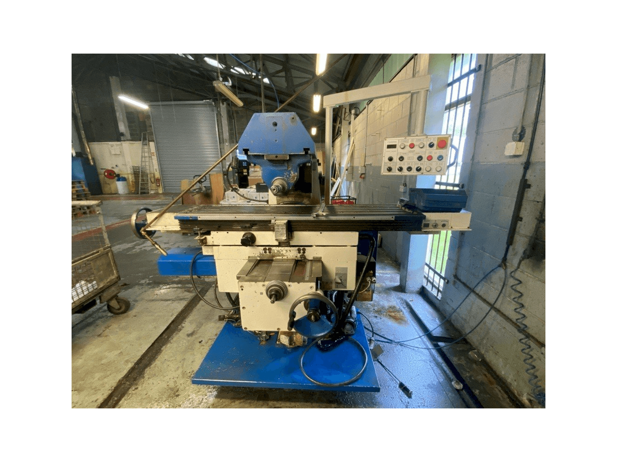 TOS Olomouc FGU 32 Mašinos vaizdas iš priekio