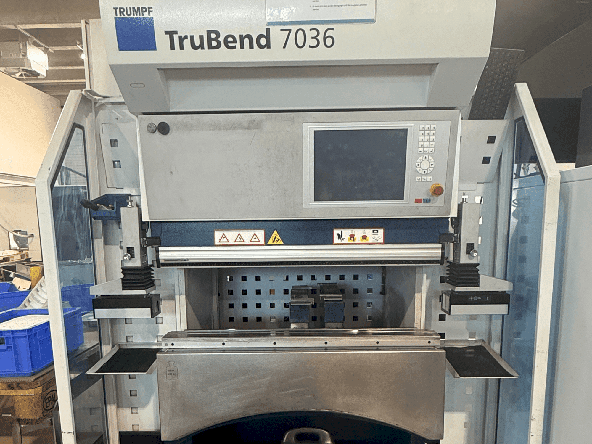 TRUMPF TruBend 7036 Mašinos vaizdas iš priekio