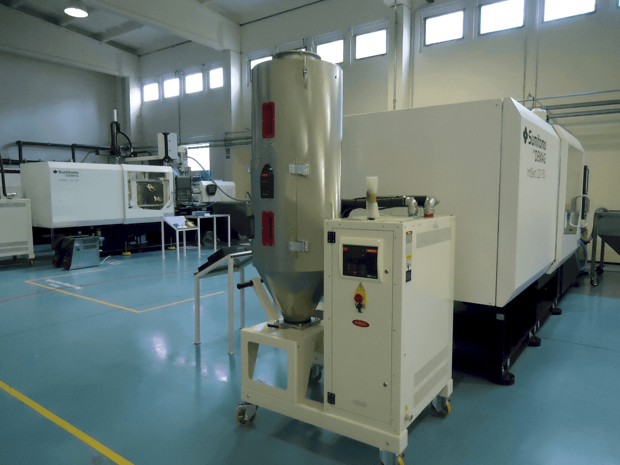 SUMITOMO SHI DEMAG IntElect 220/610-750 smart Mašinos vaizdas iš priekio