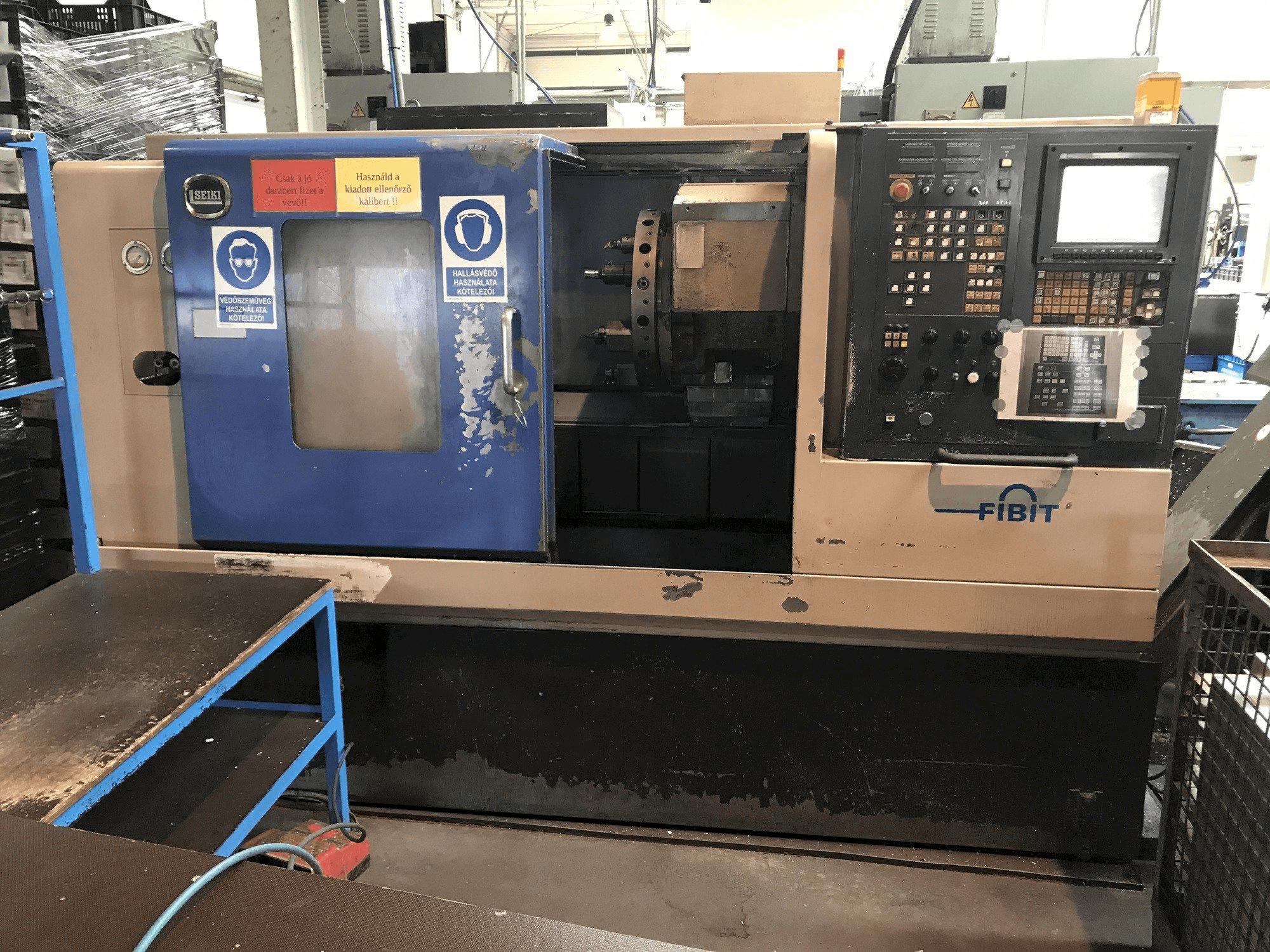 HITACHI SEIKI HT20RIII Mašinos vaizdas iš priekio