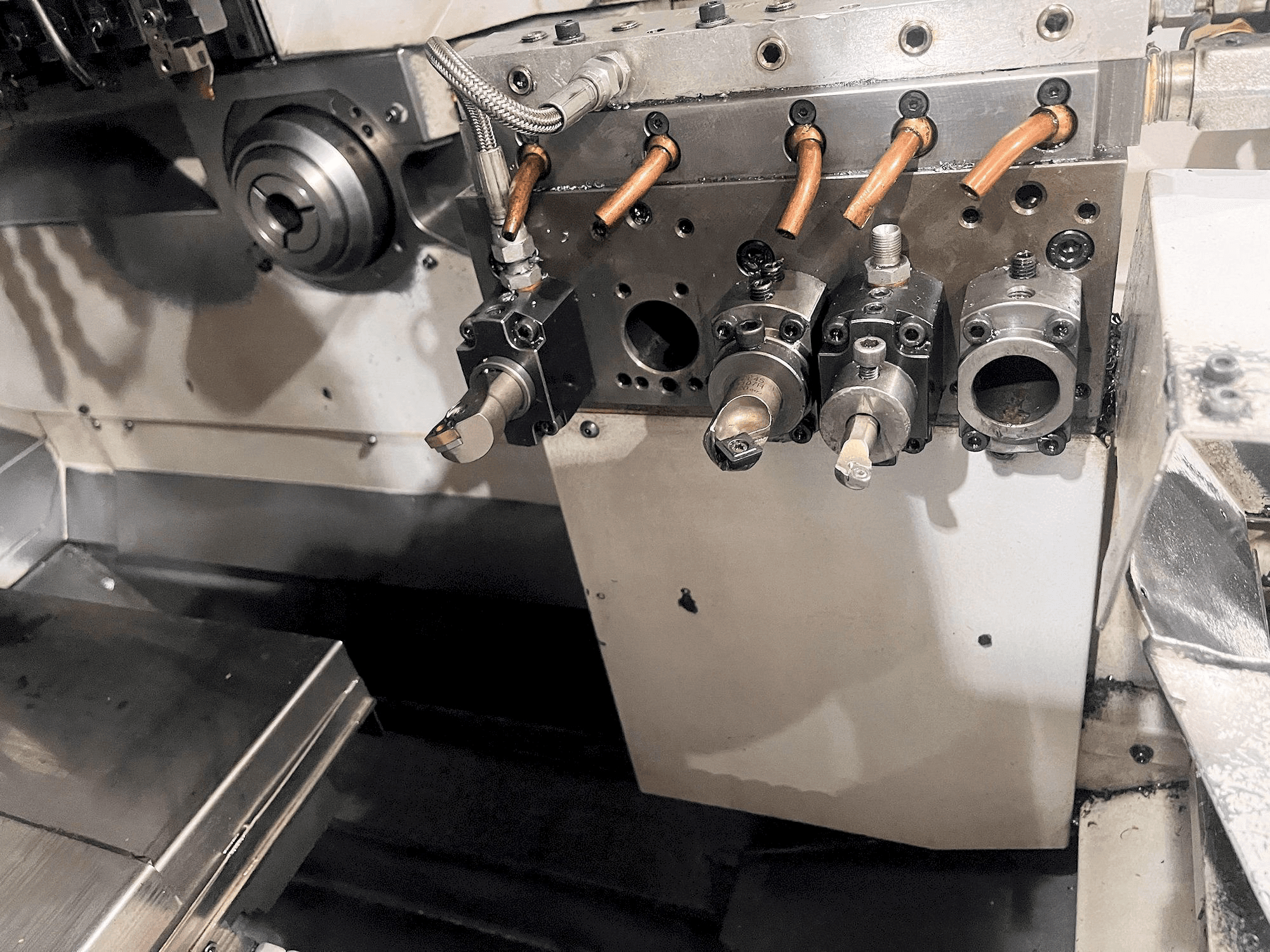 Citizen L32-1M8 Mašinos darbo patalpa