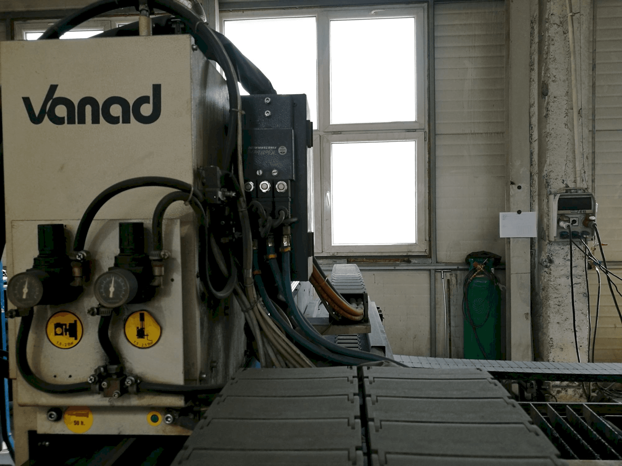 Vanad Kjellberg Proxima HiFocus 80i Mašinos vaizdas iš priekio