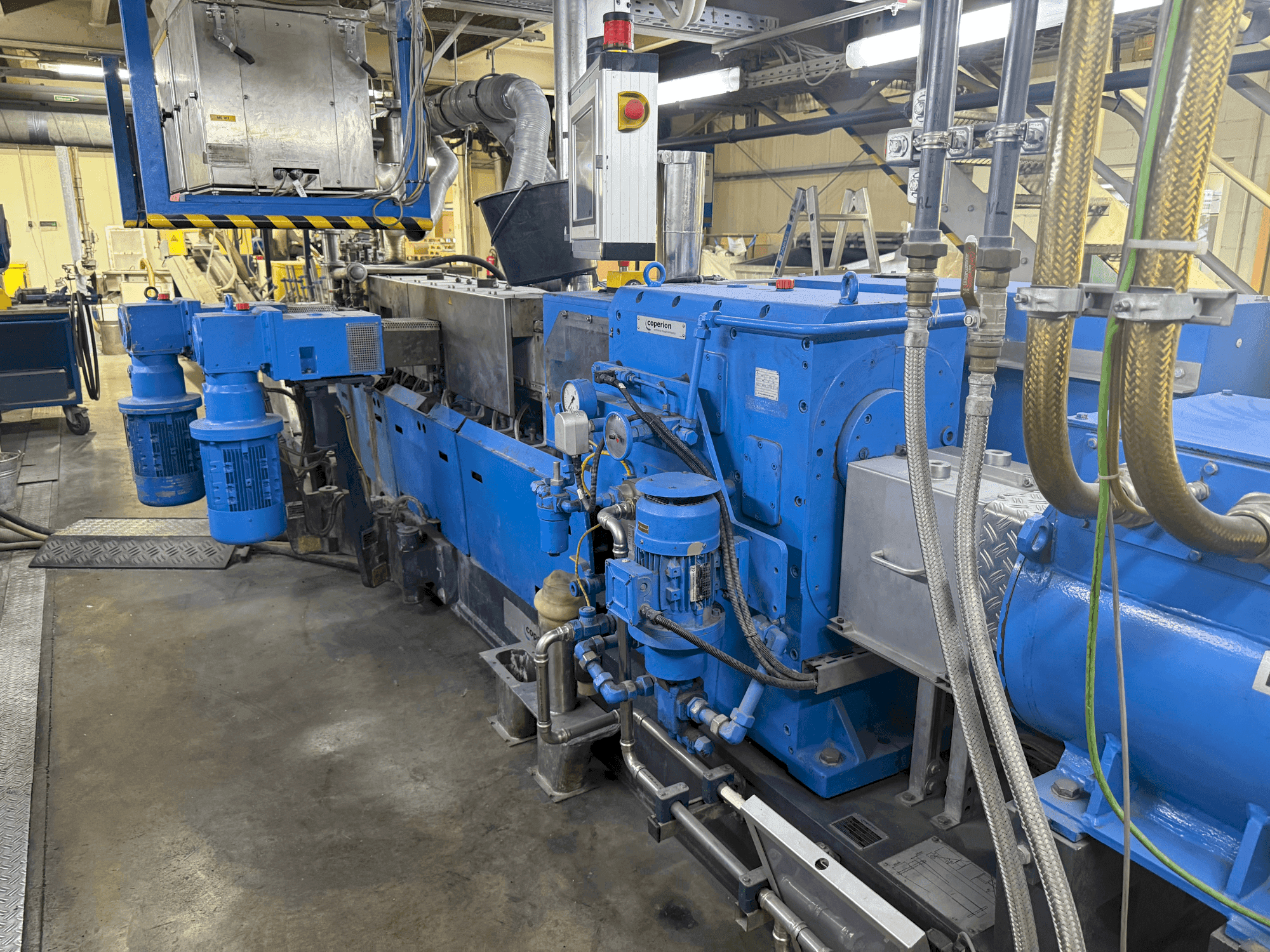 COPERION ZSK 50 MCC+ Mašinos vaizdas iš priekio