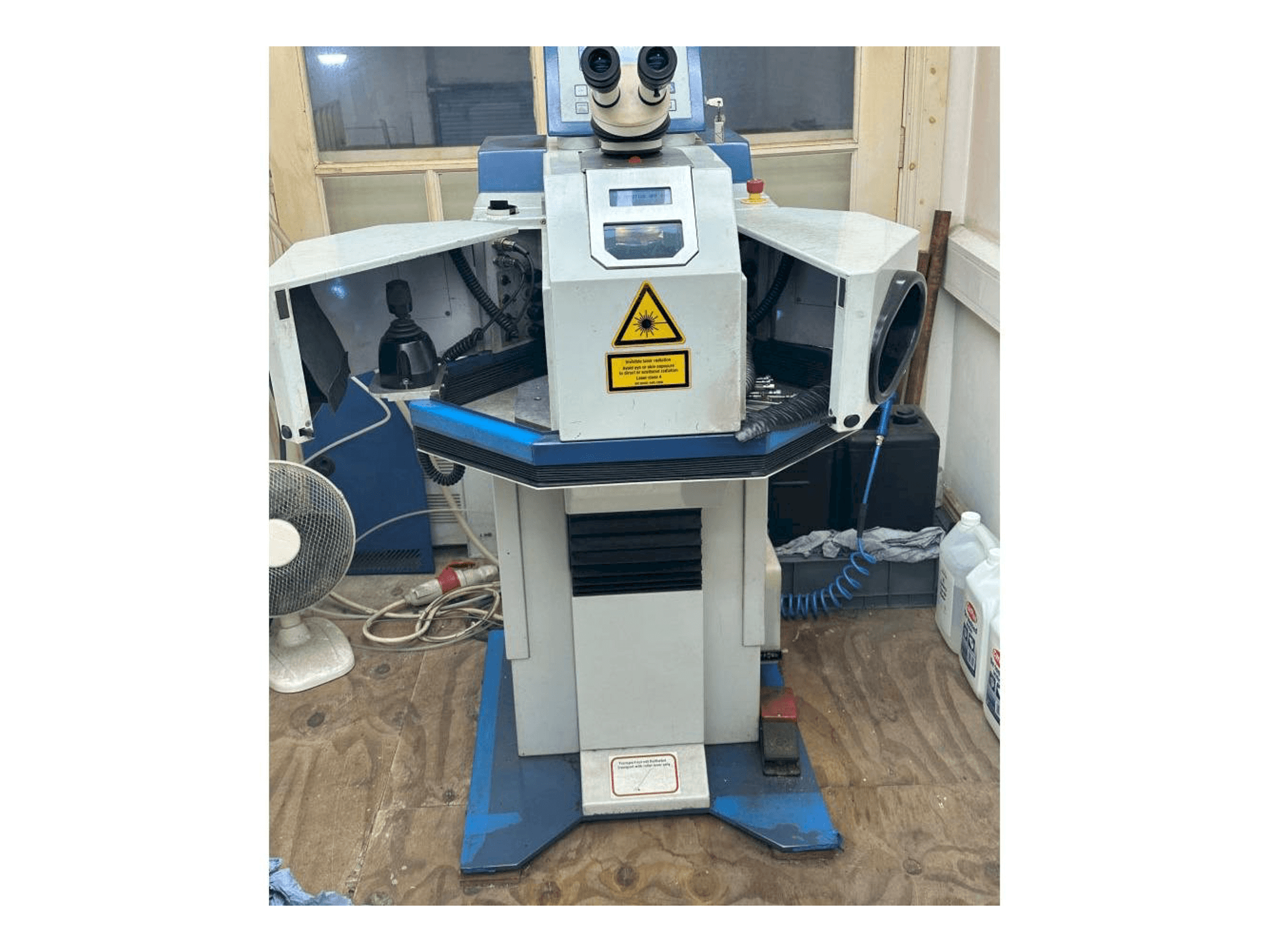 ALPHA LASER ALV 150 SM Mašinos vaizdas iš priekio