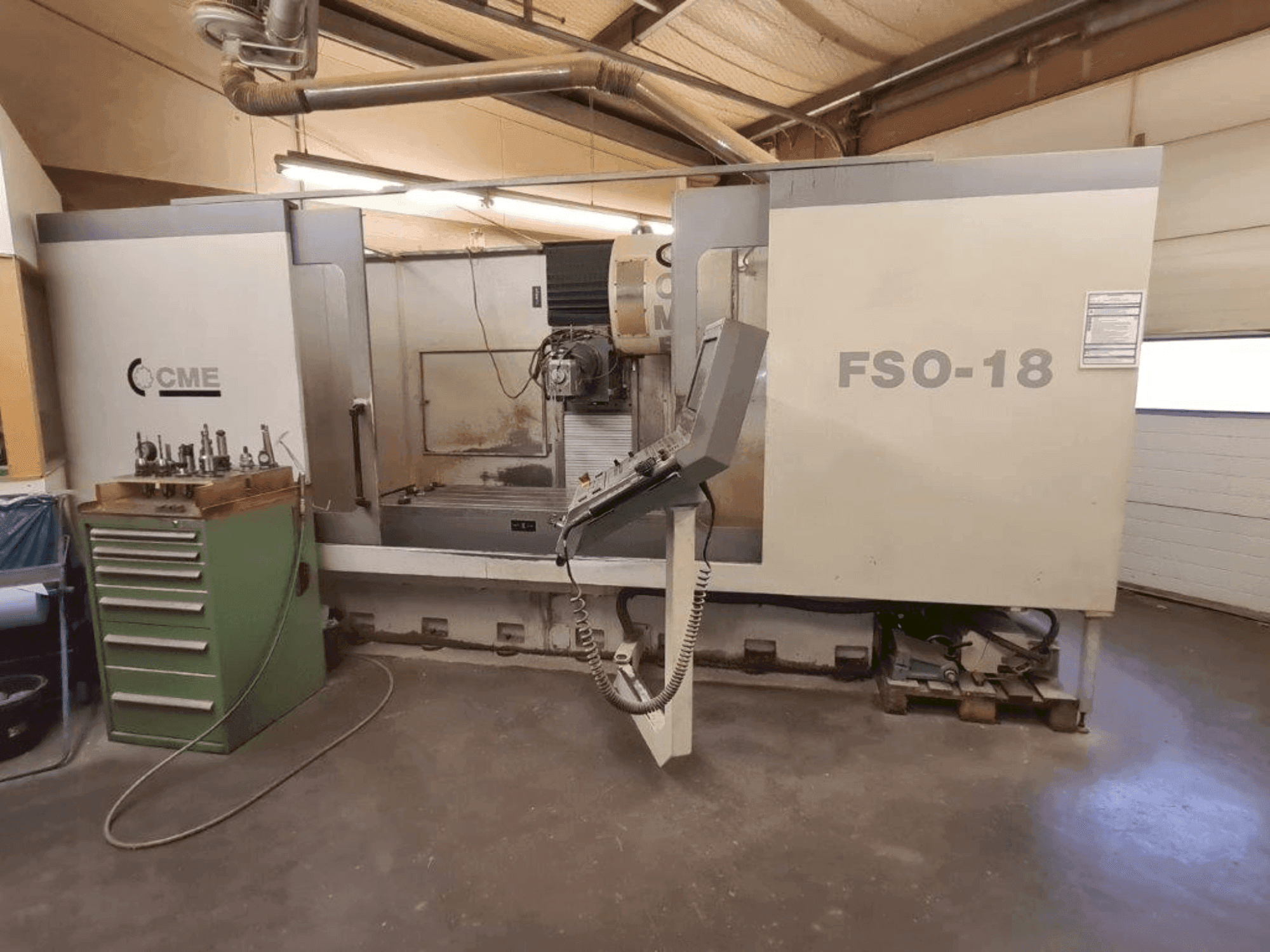 CME FSO-18 Mašinos vaizdas iš priekio