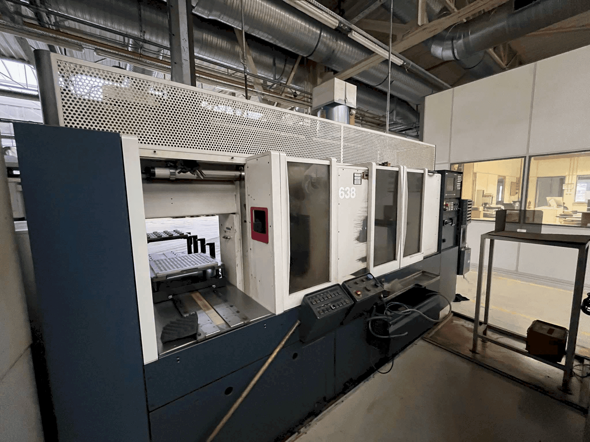SPINNER PD-CNC Mašinos vaizdas iš priekio