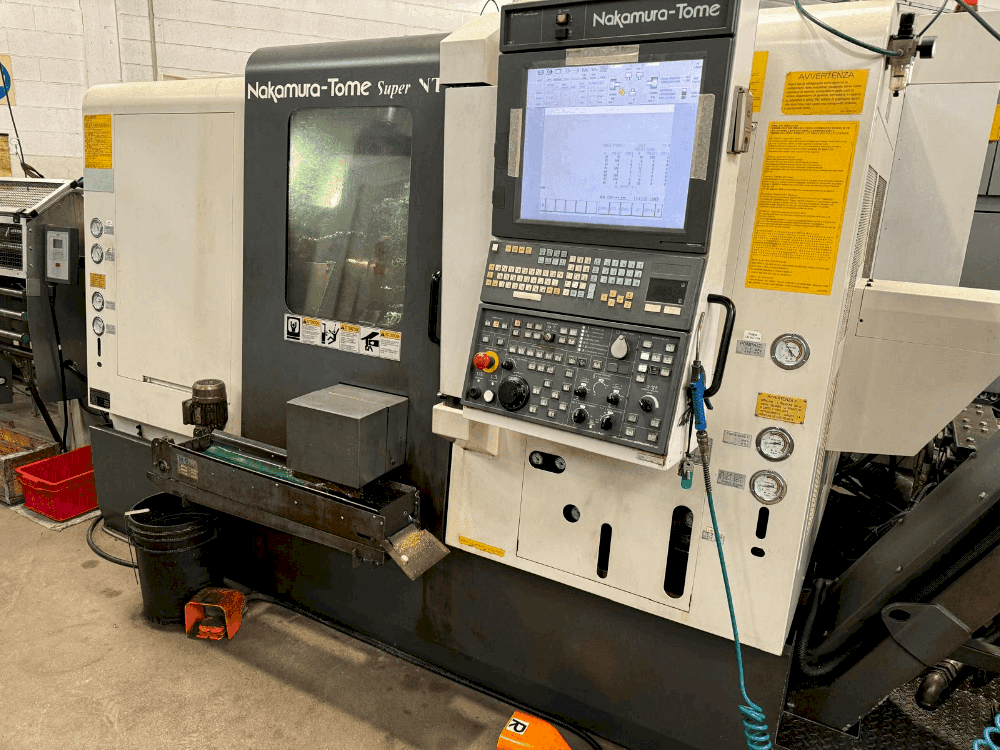 NAKAMURA Super NTY3-100 Mašinos vaizdas iš priekio