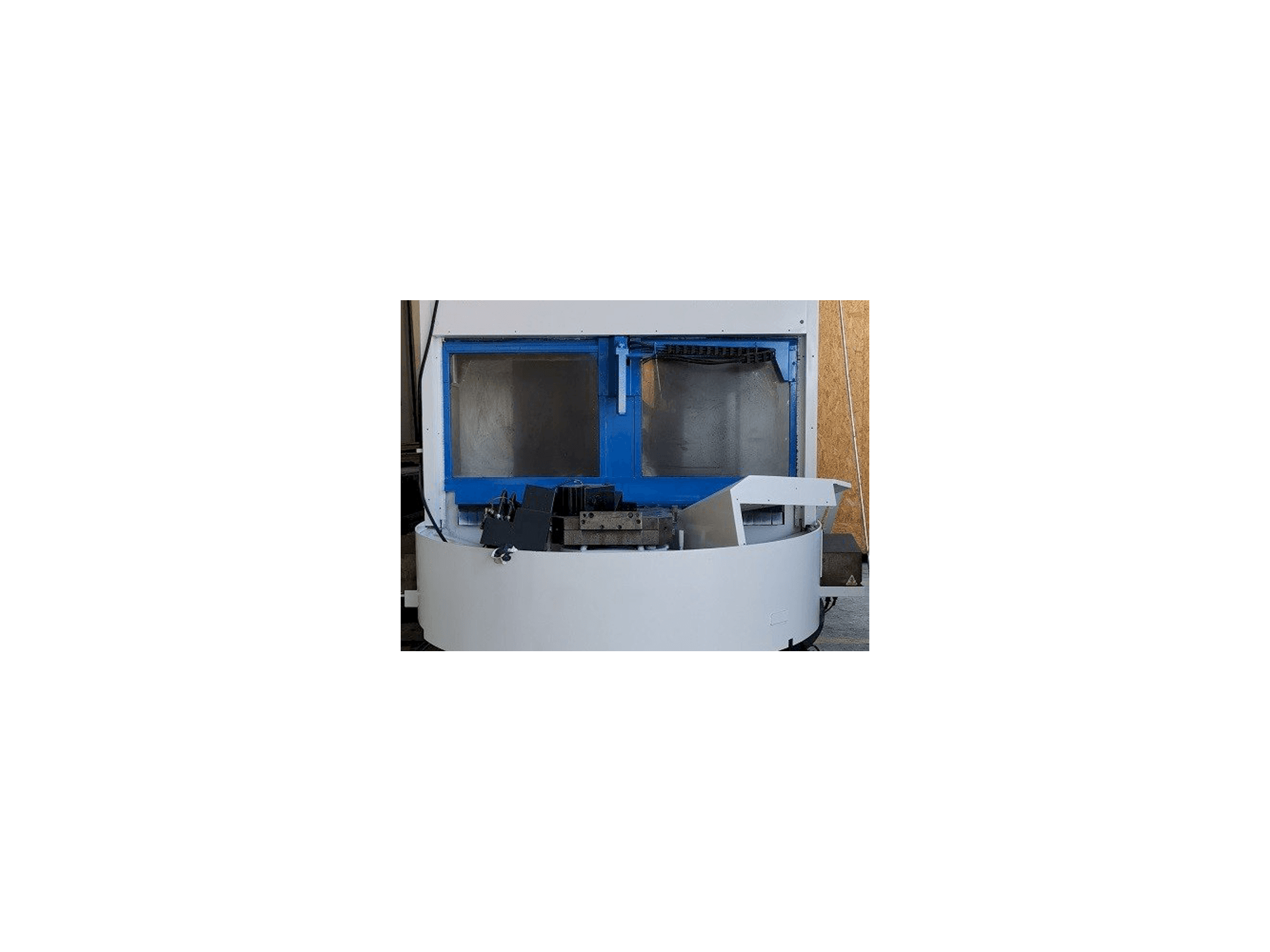 TOYODA FA630 Mašinos vaizdas iš priekio