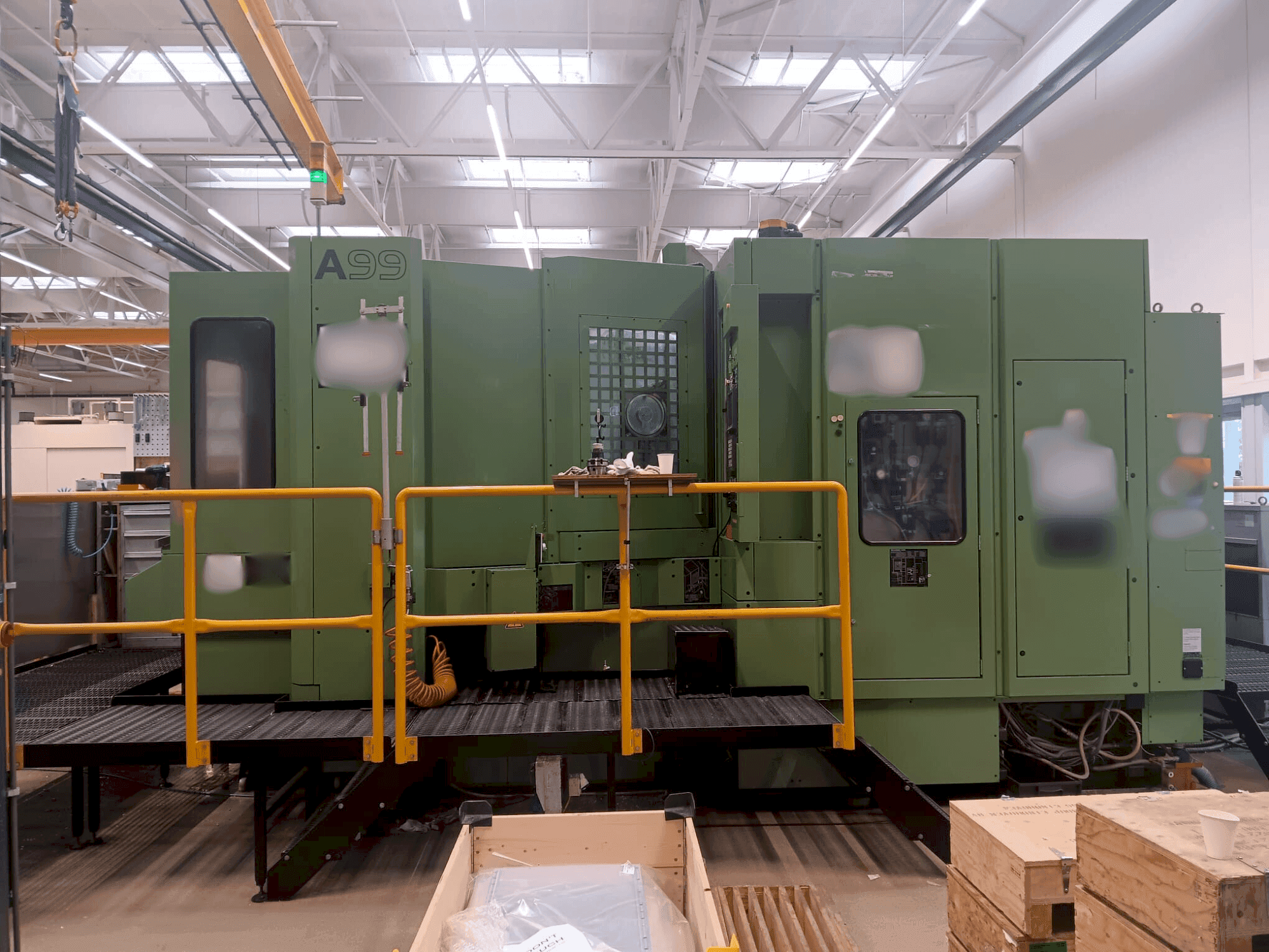 Makino A99-A188 Mašinos vaizdas iš priekio