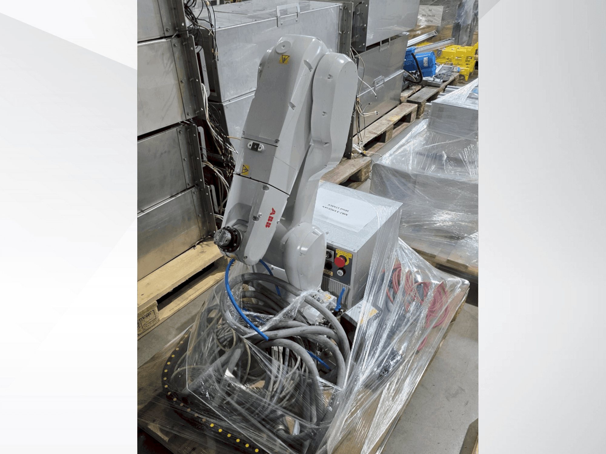 ABB IRB 1200-5/0.9 (2023) Mašinos vaizdas iš priekio