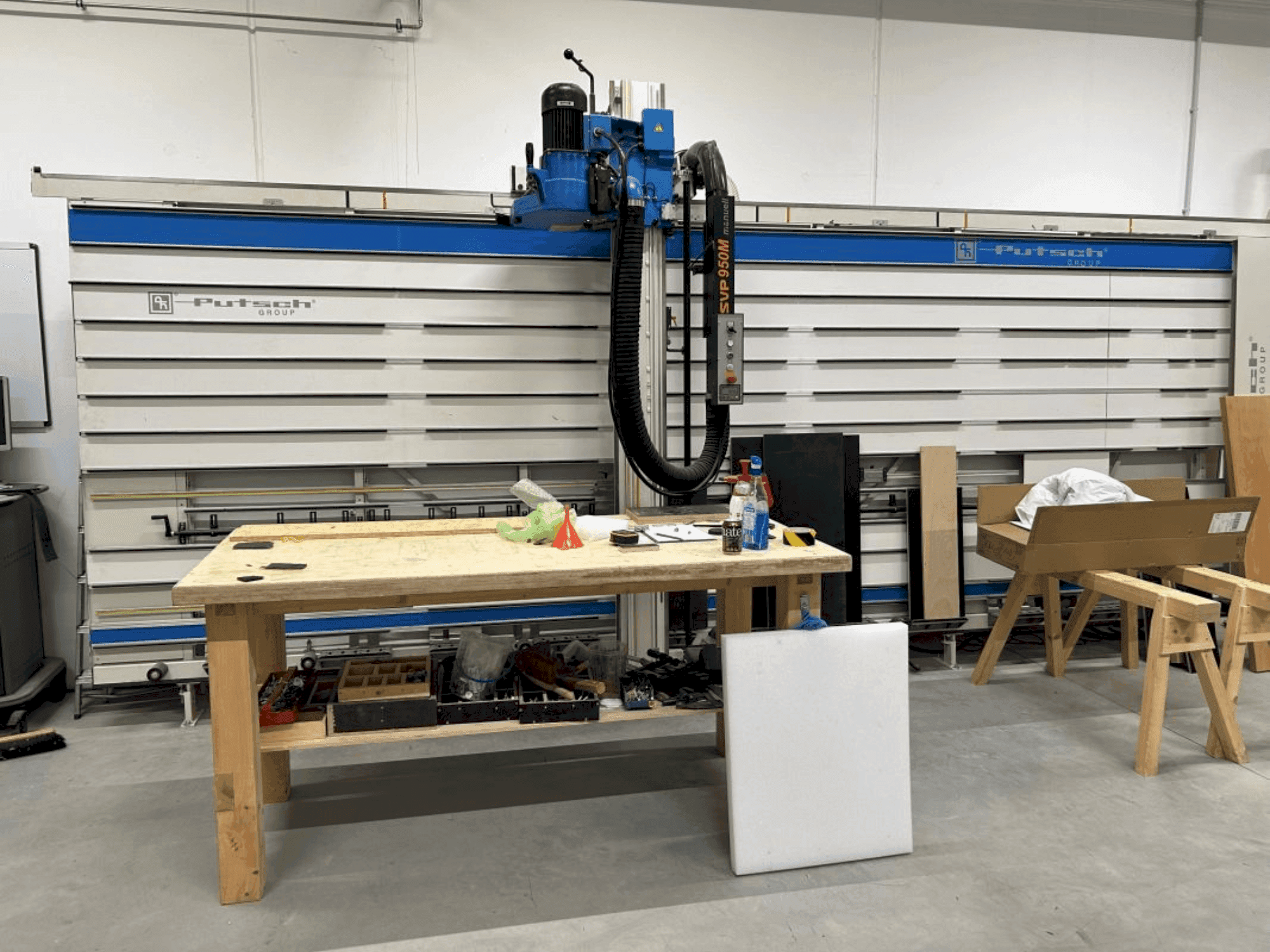 PUTSCH SVP 950M Mašinos vaizdas iš priekio