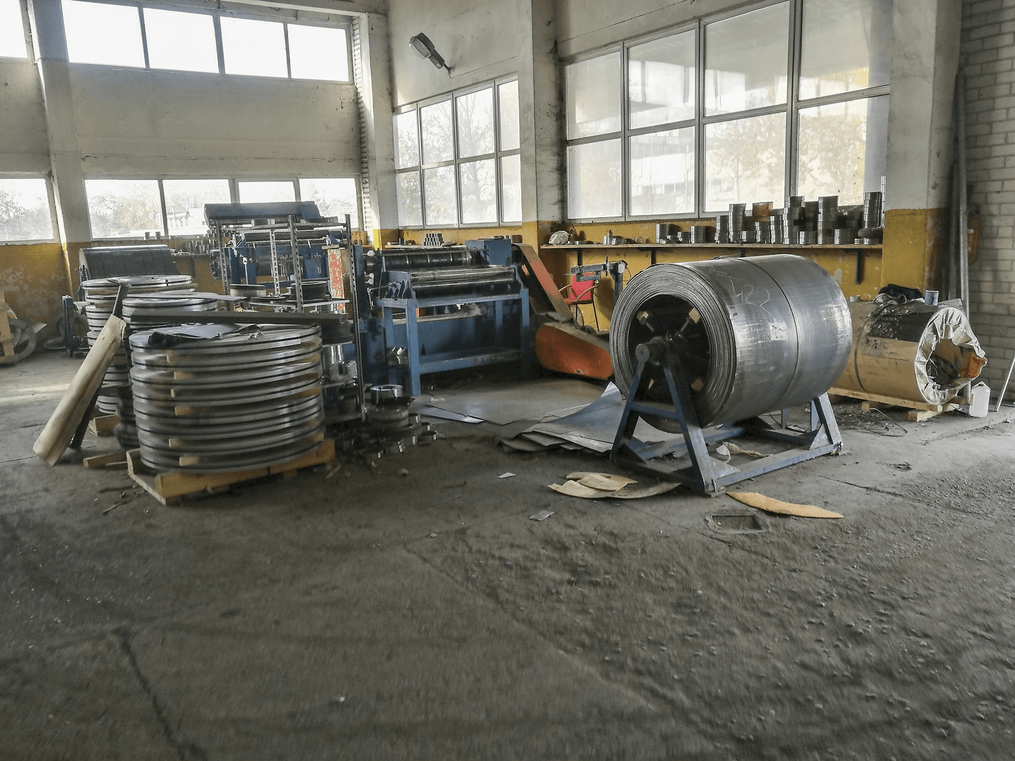 BRODPOL LTs 1300/3 Mašinos kairės pusės vaizdas