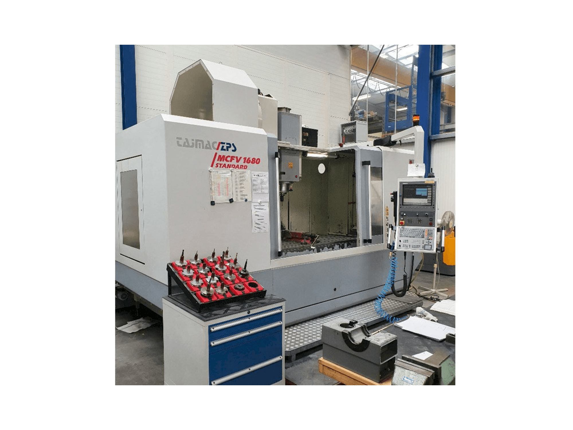 ZPS MCFV 1680 Mašinos vaizdas iš priekio