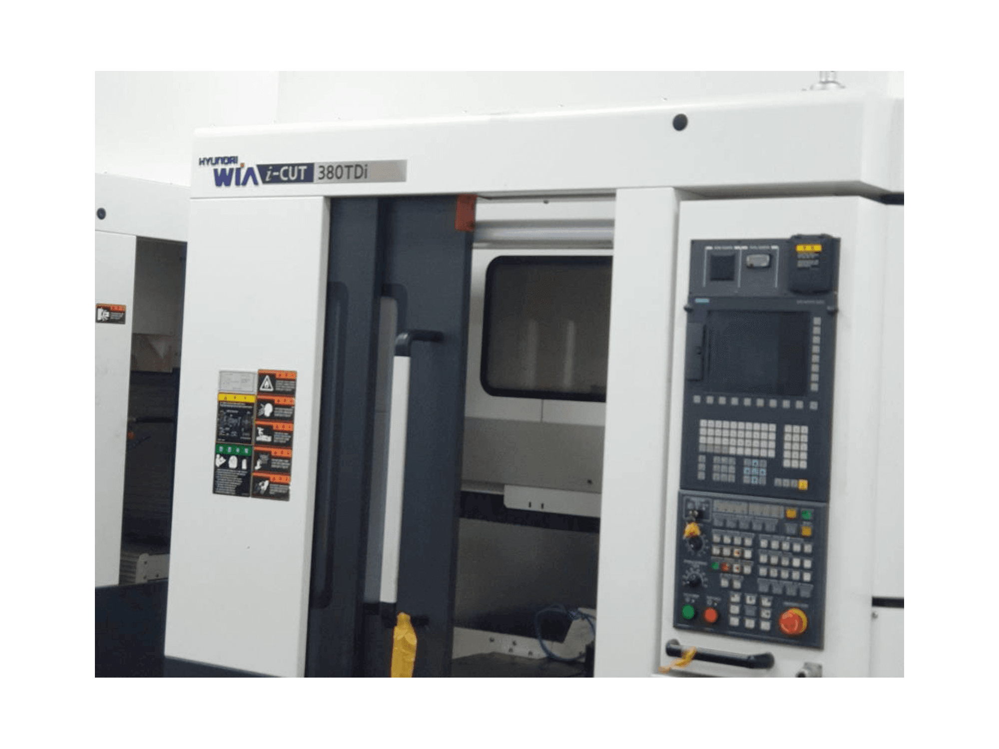 Hyundai Wia i-CUT380TDi Mašinos vaizdas iš priekio