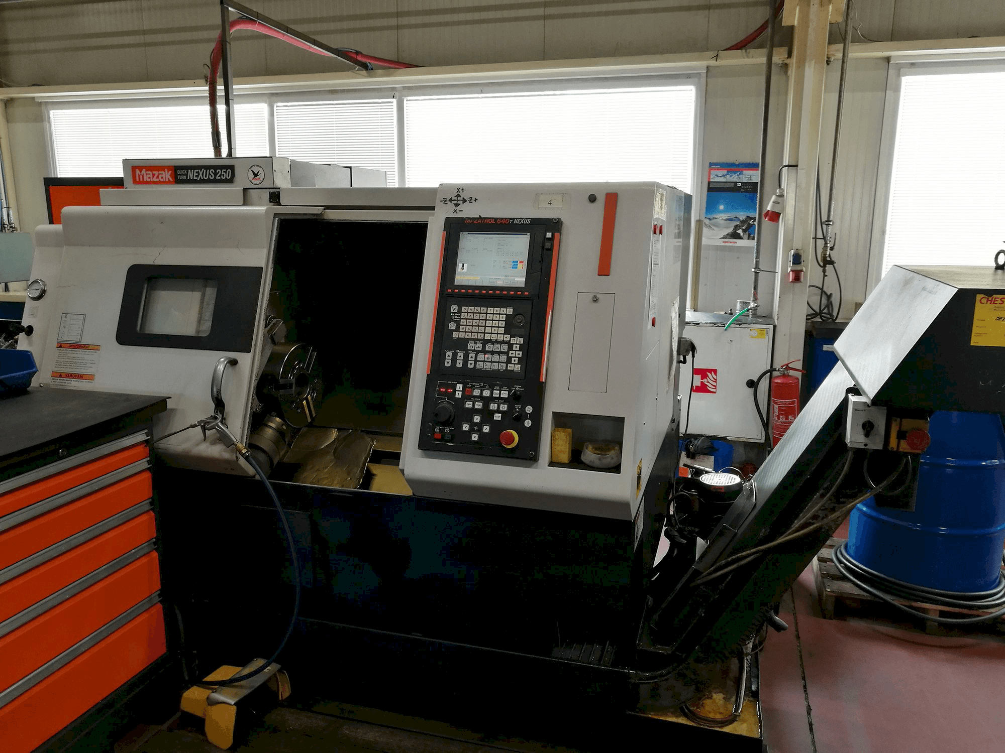 Mazak Nexus 250 Mašinos vaizdas iš priekio