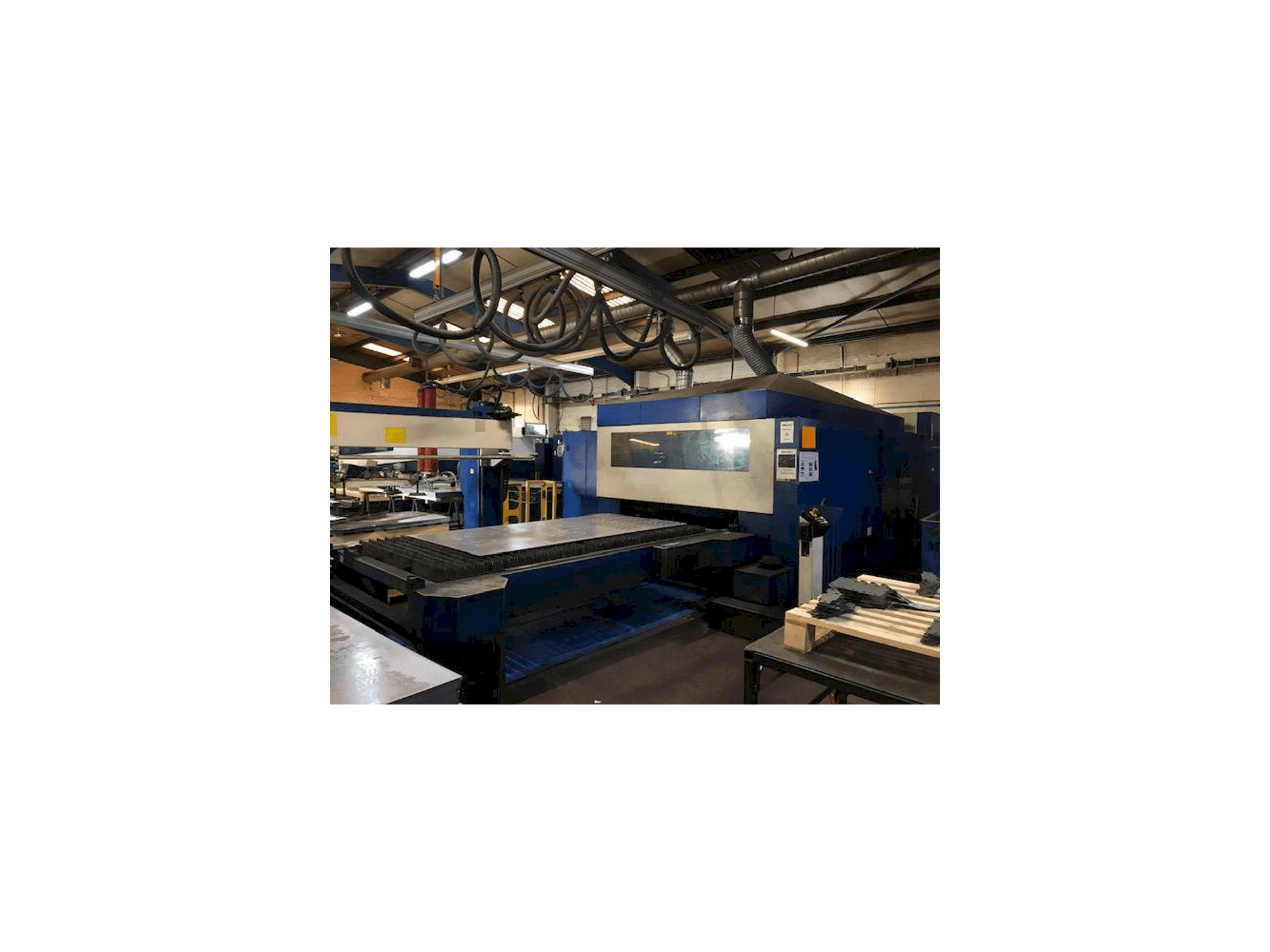 Trumpf Traumatic L 3050 Mašinos vaizdas iš priekio