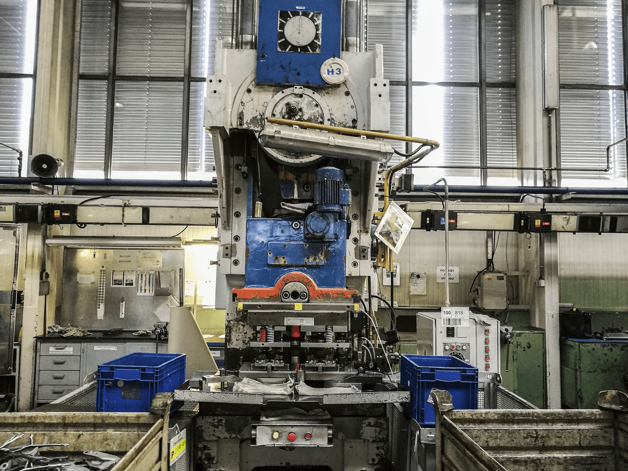 ZTS LEK-160 Mašinos vaizdas iš priekio