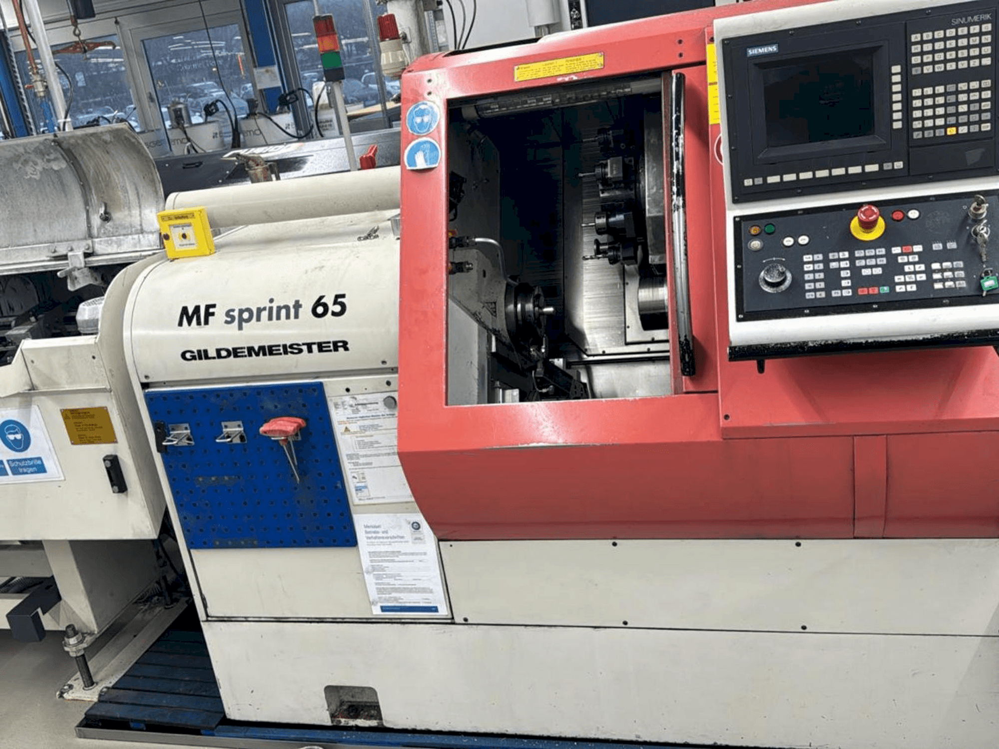 Gildemeister MF SPRINT 65 Mašinos vaizdas iš priekio