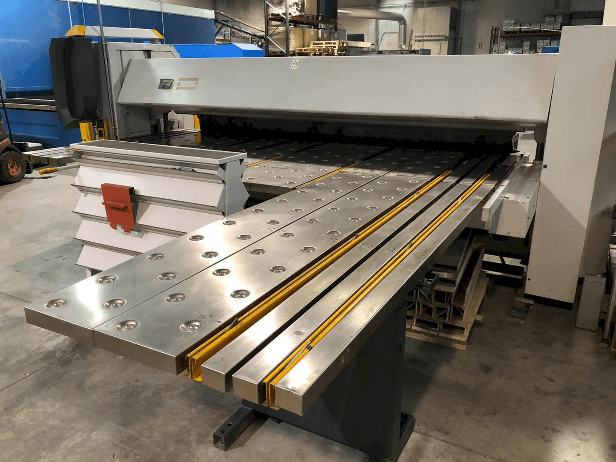 RAS Flexibend 73.30 Mašinos vaizdas iš priekio