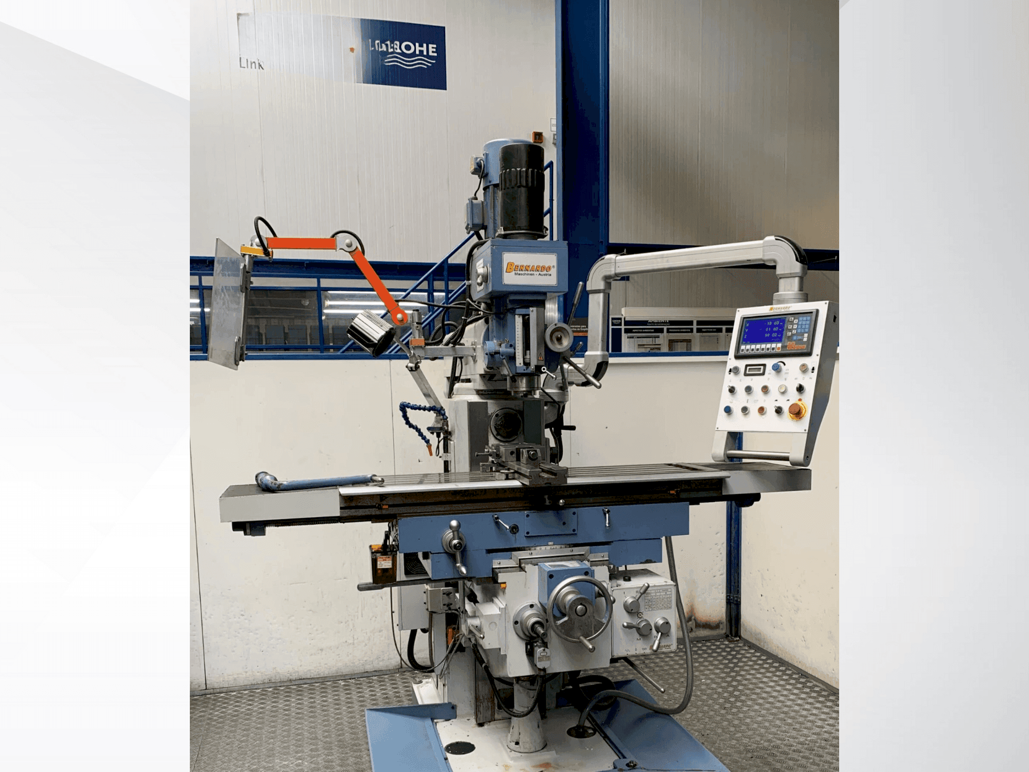 Bernardo UWF 95 N Mašinos vaizdas iš priekio