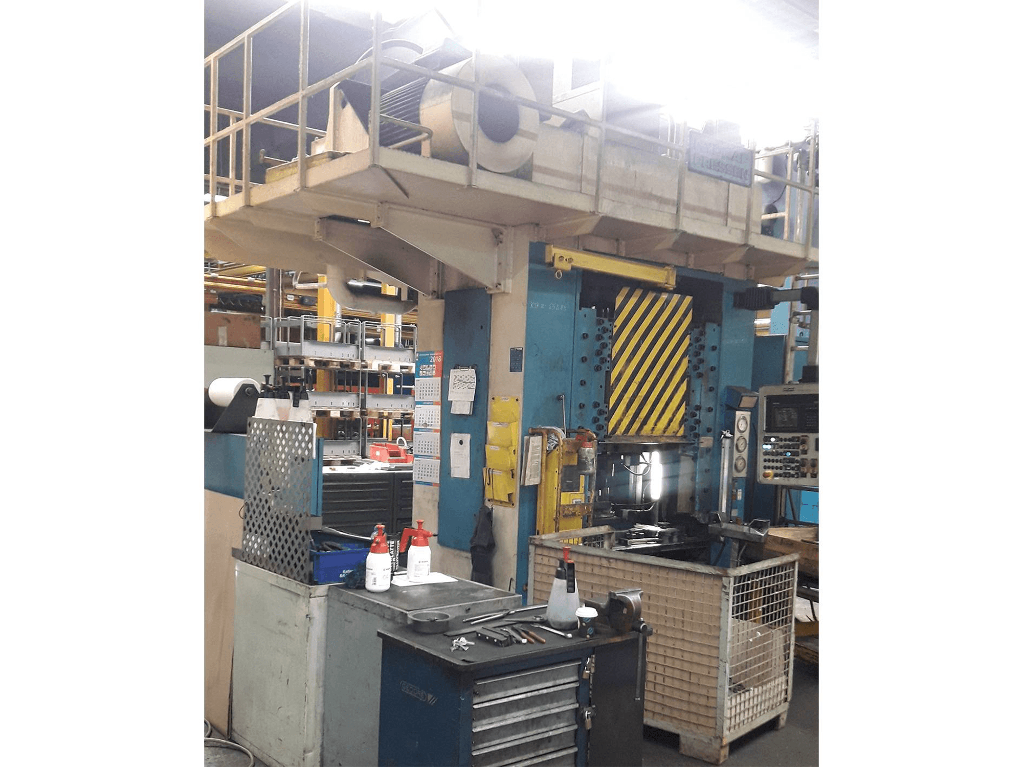 HYDRAP HPDZB 250 Mašinos vaizdas iš priekio