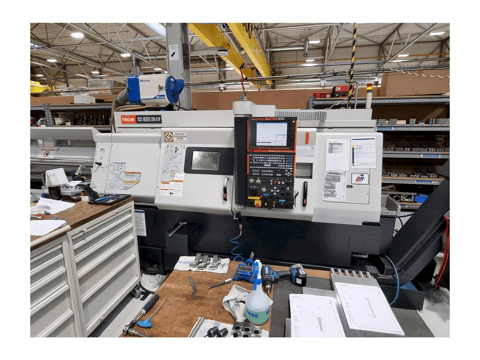 Mazak Quick Turn Nexus 250-IIM Mašinos vaizdas iš priekio