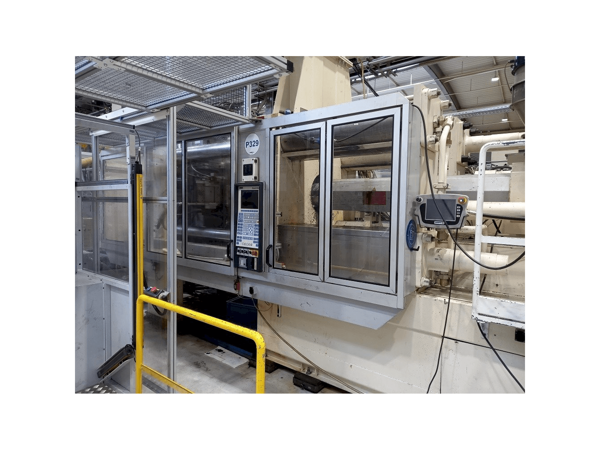 Krauss Maffei 500 H 3500 C1 Mašinos vaizdas iš priekio