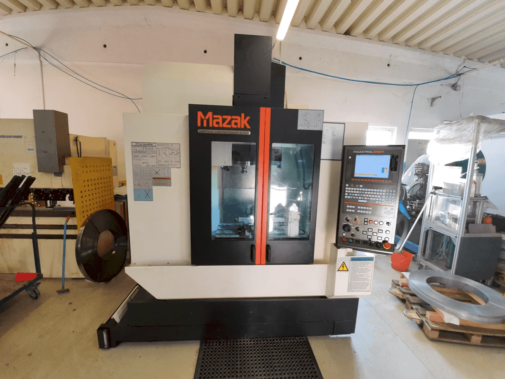 Mazak 430A Mašinos vaizdas iš priekio