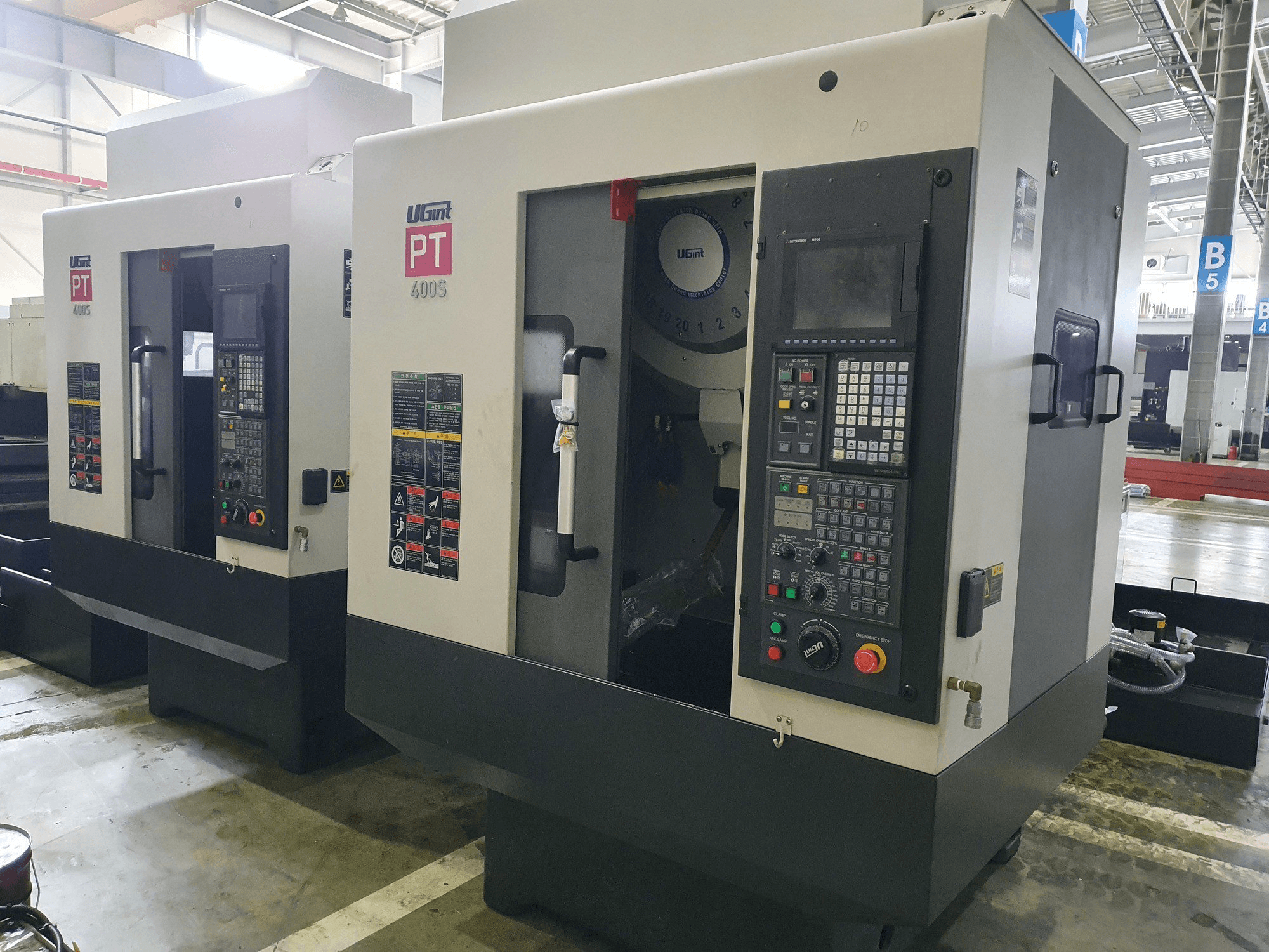 UGINT PT400S Mašinos vaizdas iš priekio