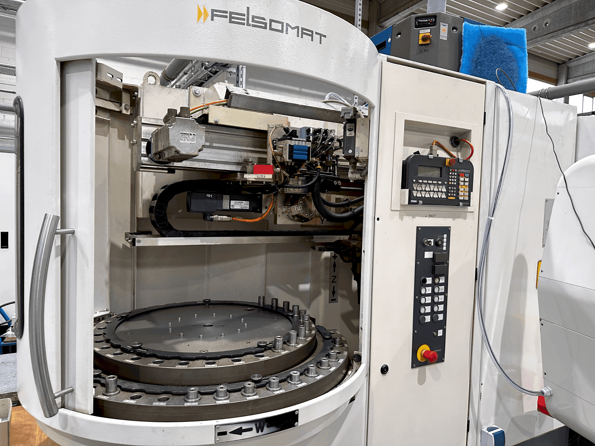 SAACKE UWIID Mašinos vaizdas iš priekio