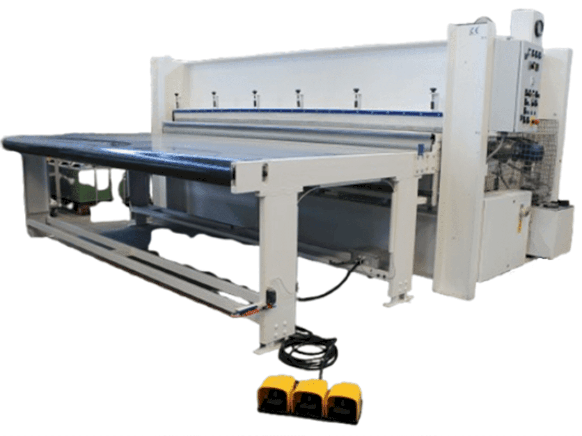 ITALPRESSE DS 130 Mašinos vaizdas iš priekio